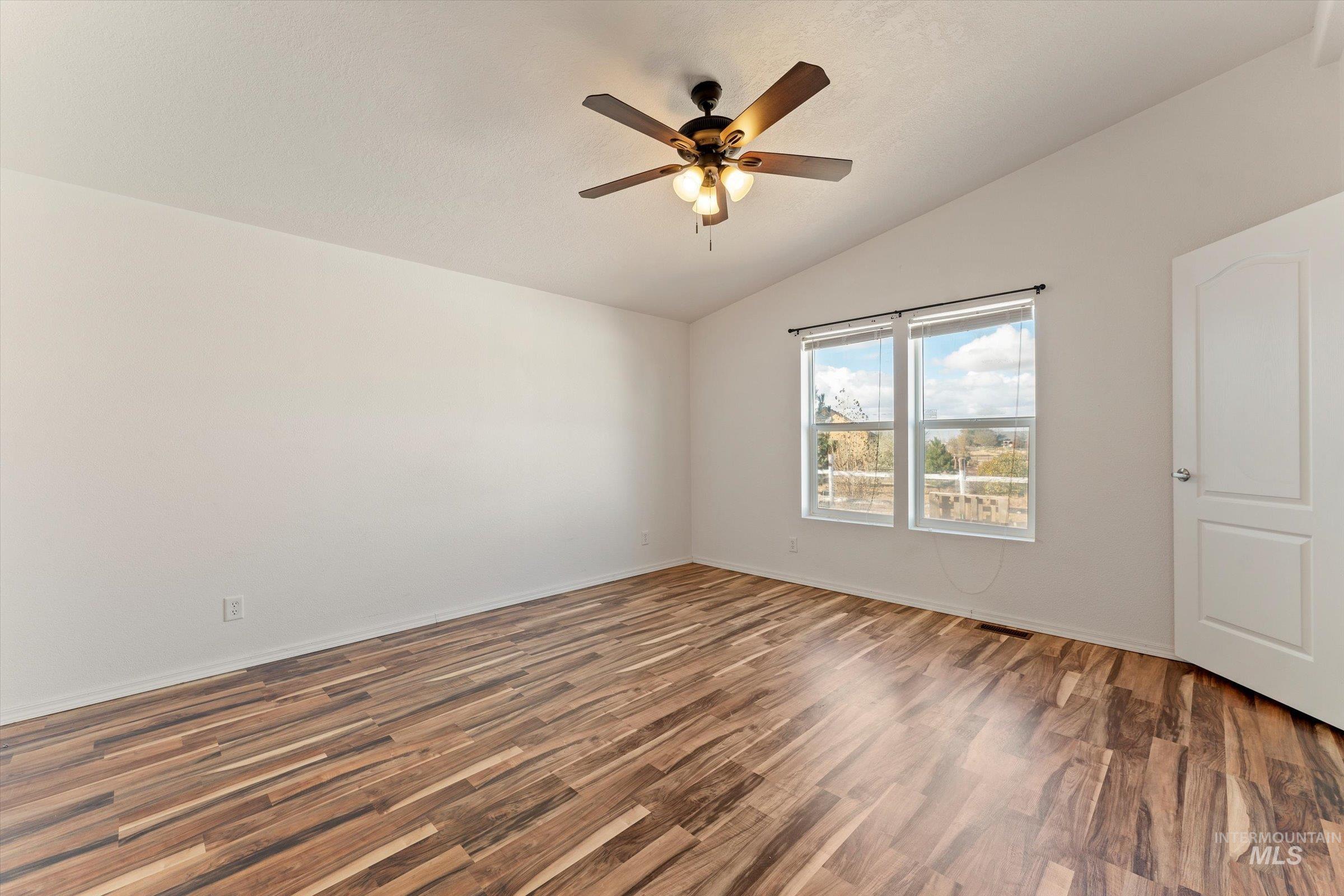19345 N Del Norte Pl Property Photo 26