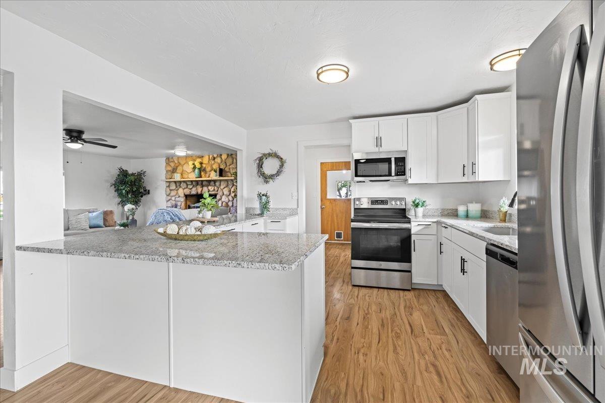 13984 Raptor Ln Property Photo 13