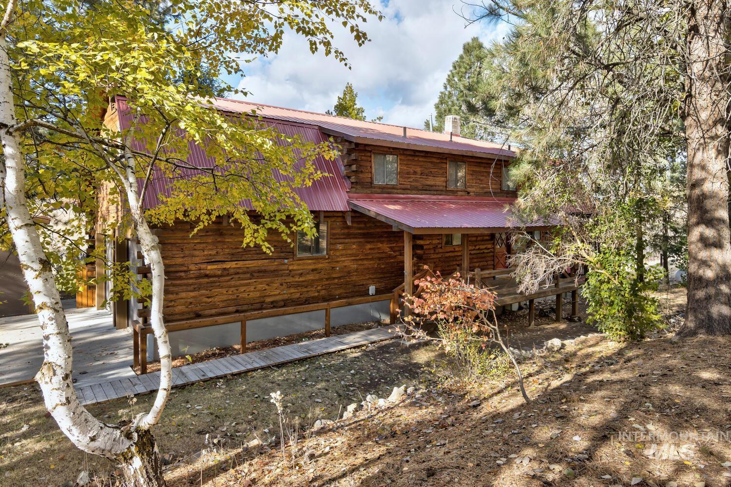 384 Rim View Rd Property Photo 3
