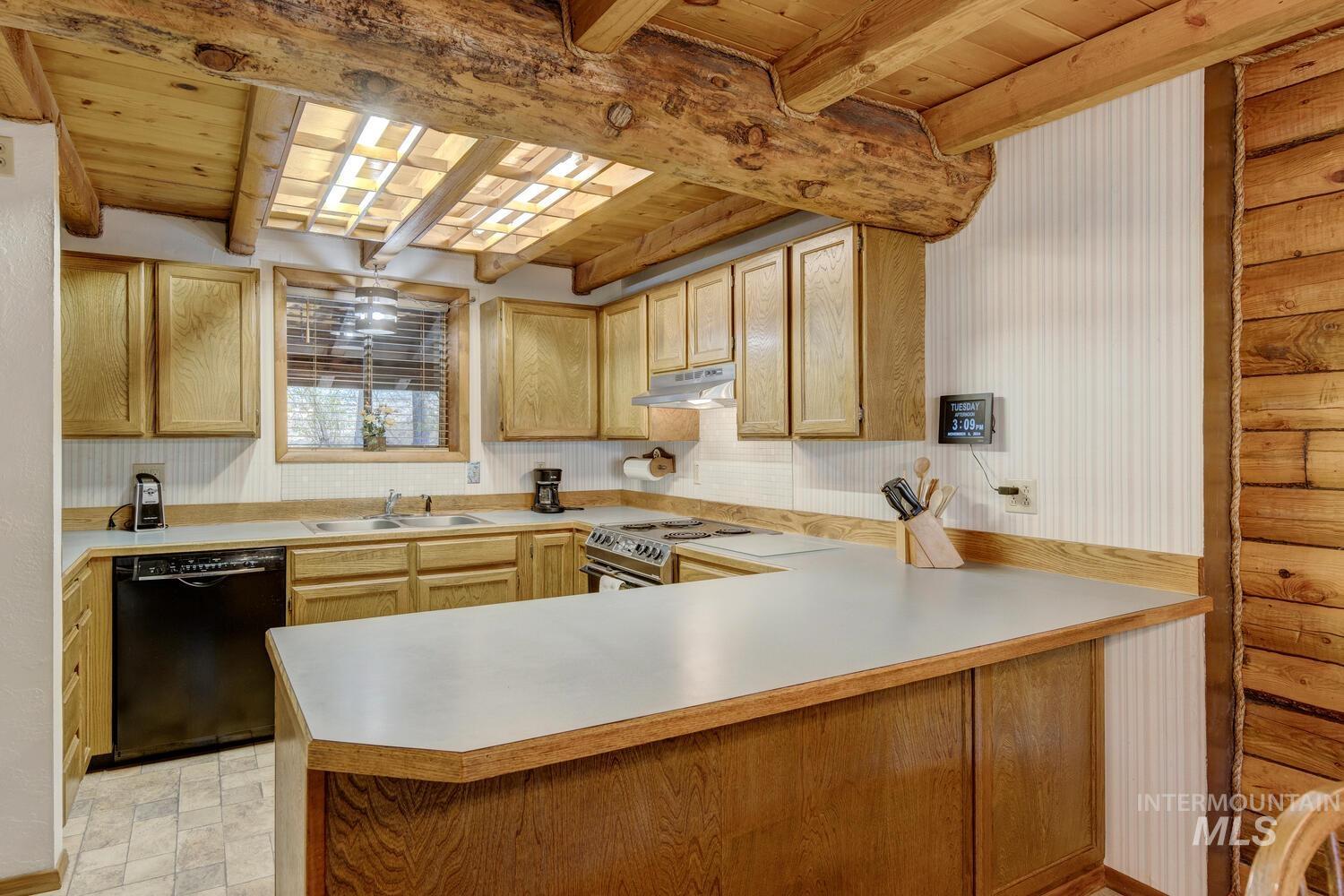 384 Rim View Rd Property Photo 11