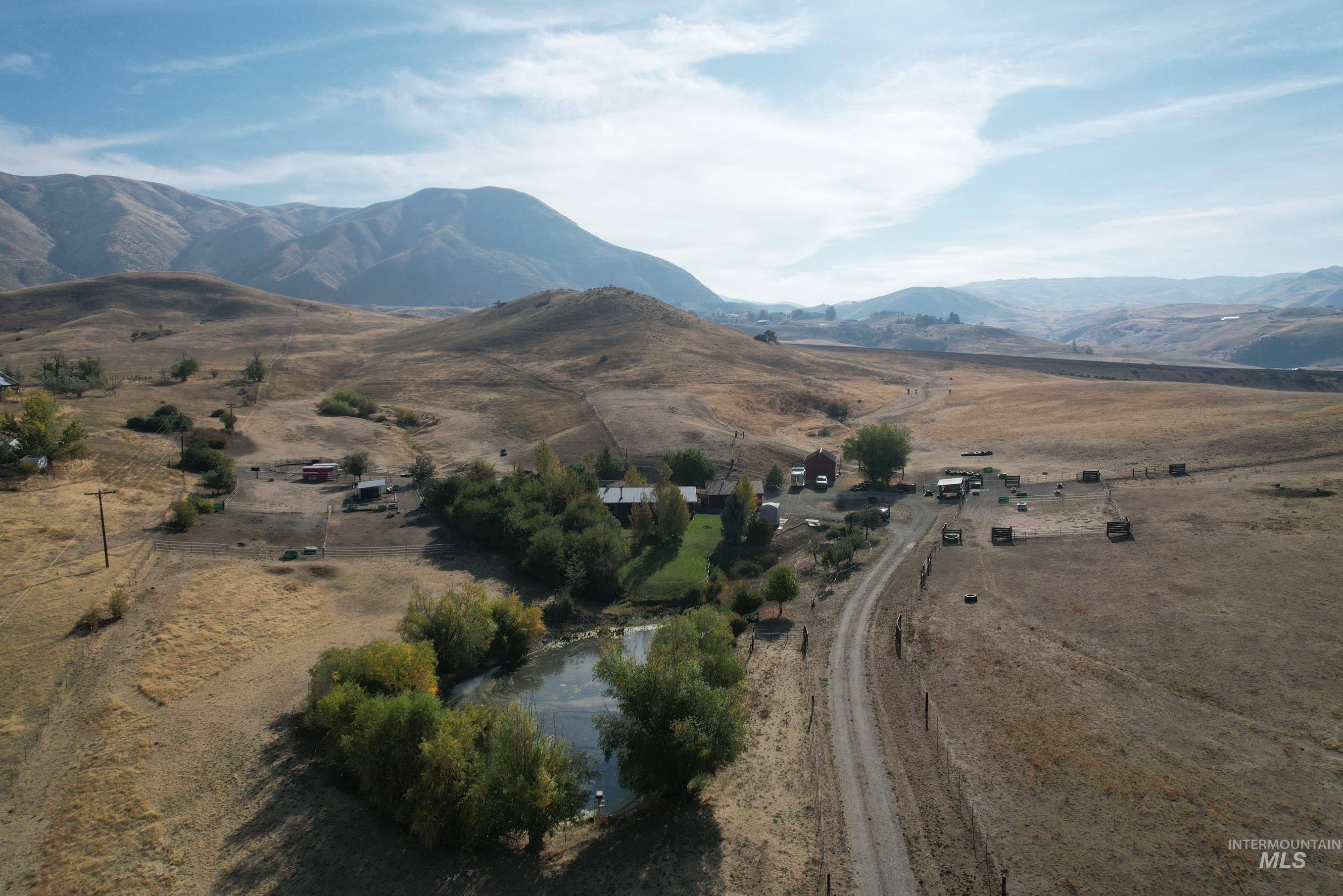 19 Hisaw Road Property Photo 4