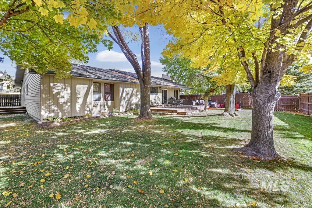 247 Edwards Dr Property Photo 42