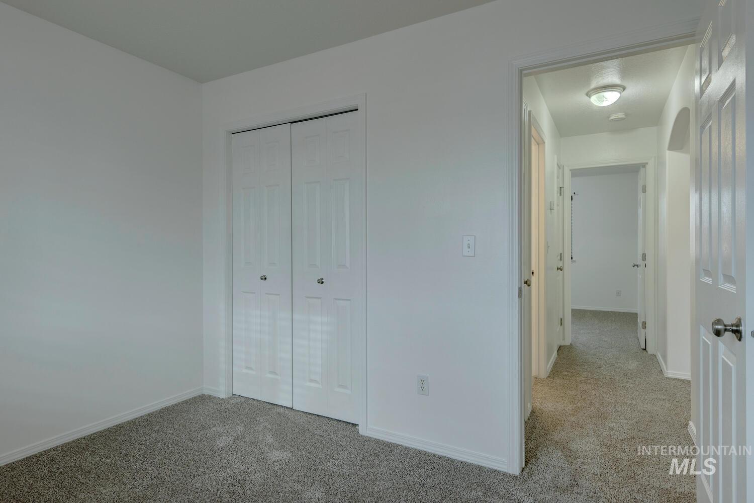 2148 W Crown Pointe Ave Property Photo 24