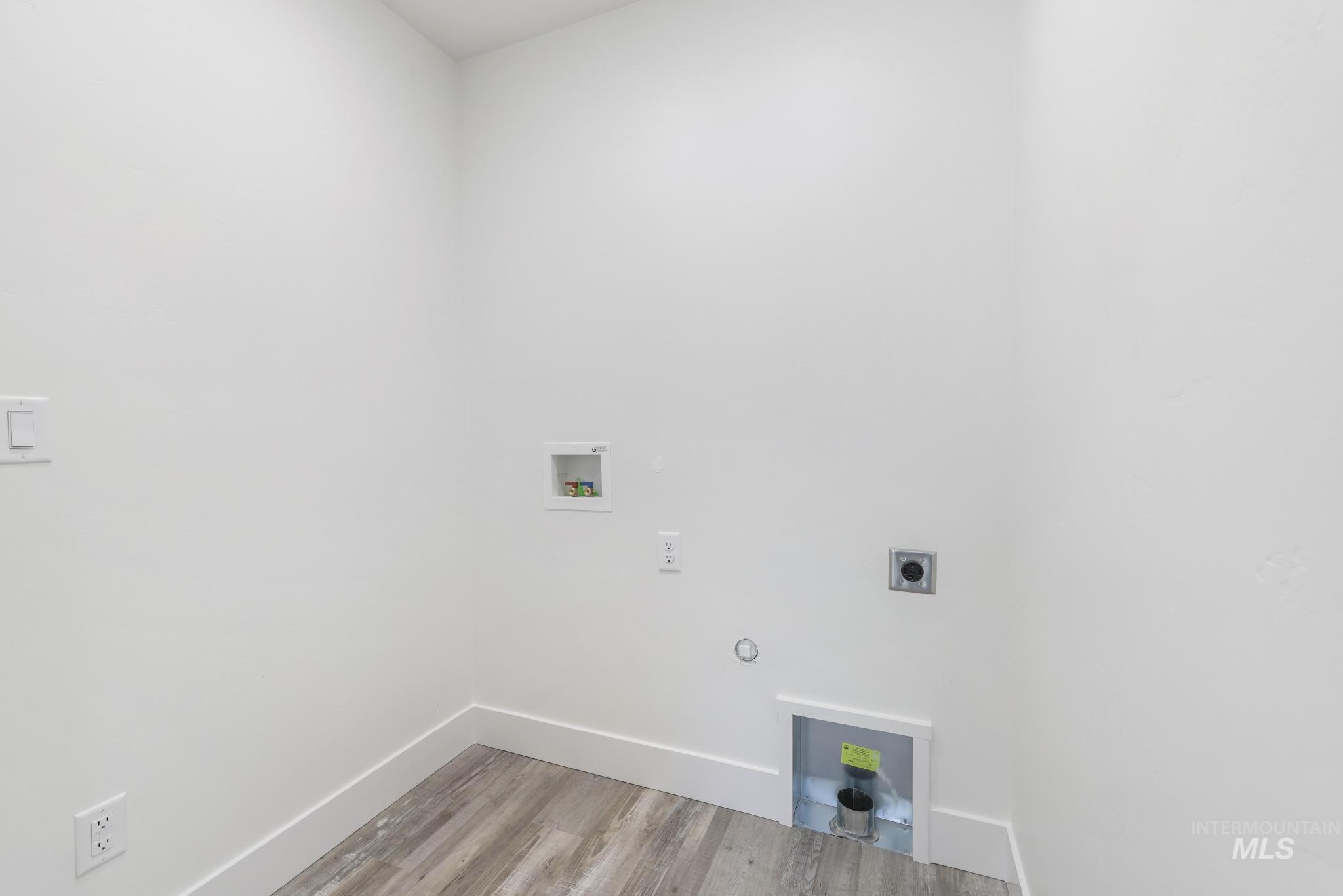 622/624 Cheri Ct. Property Photo 41