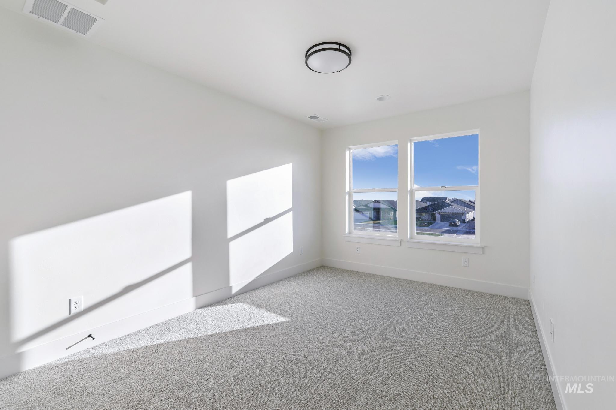 622/624 Cheri Ct. Property Photo 43
