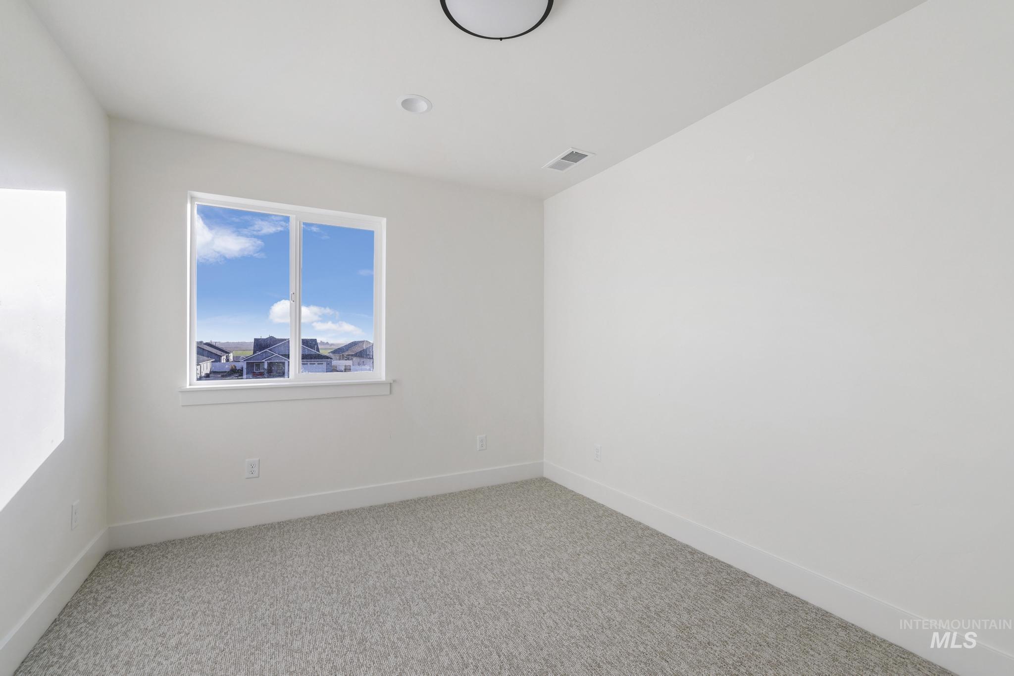 622/624 Cheri Ct. Property Photo 45