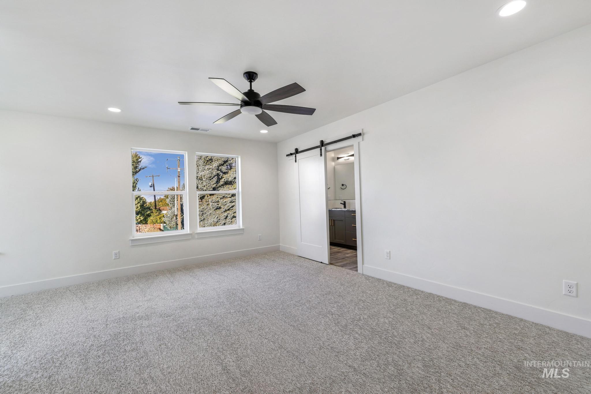 622/624 Cheri Ct. Property Photo 47