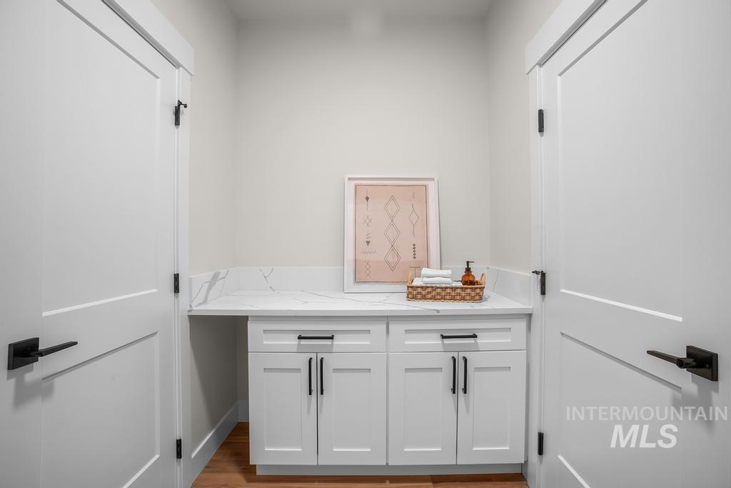 1792 E Grayson Street Property Photo 26