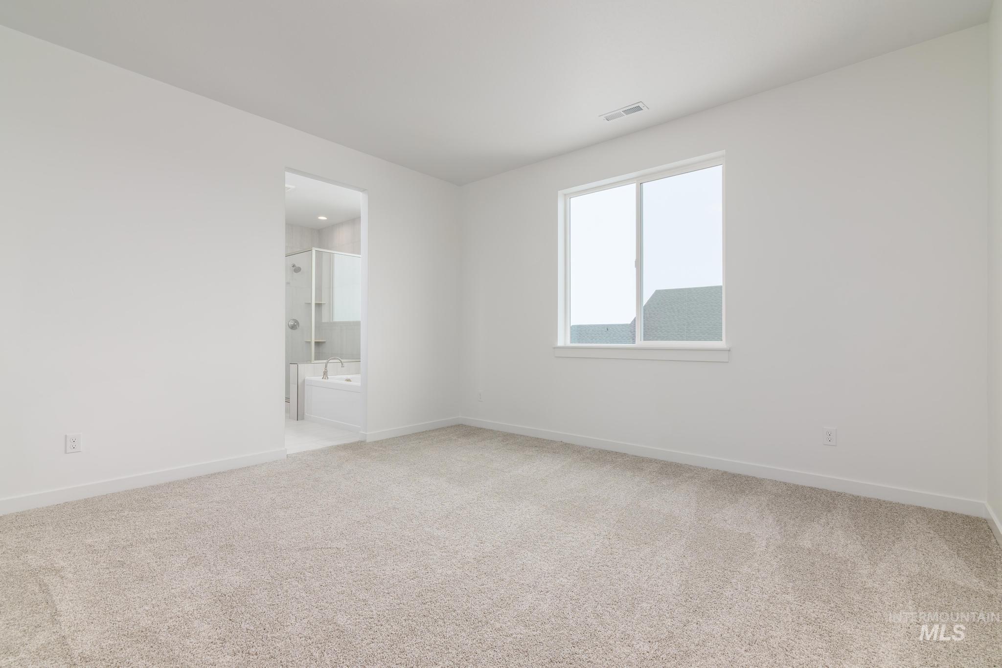 2114 W Gelding St. Property Photo 18