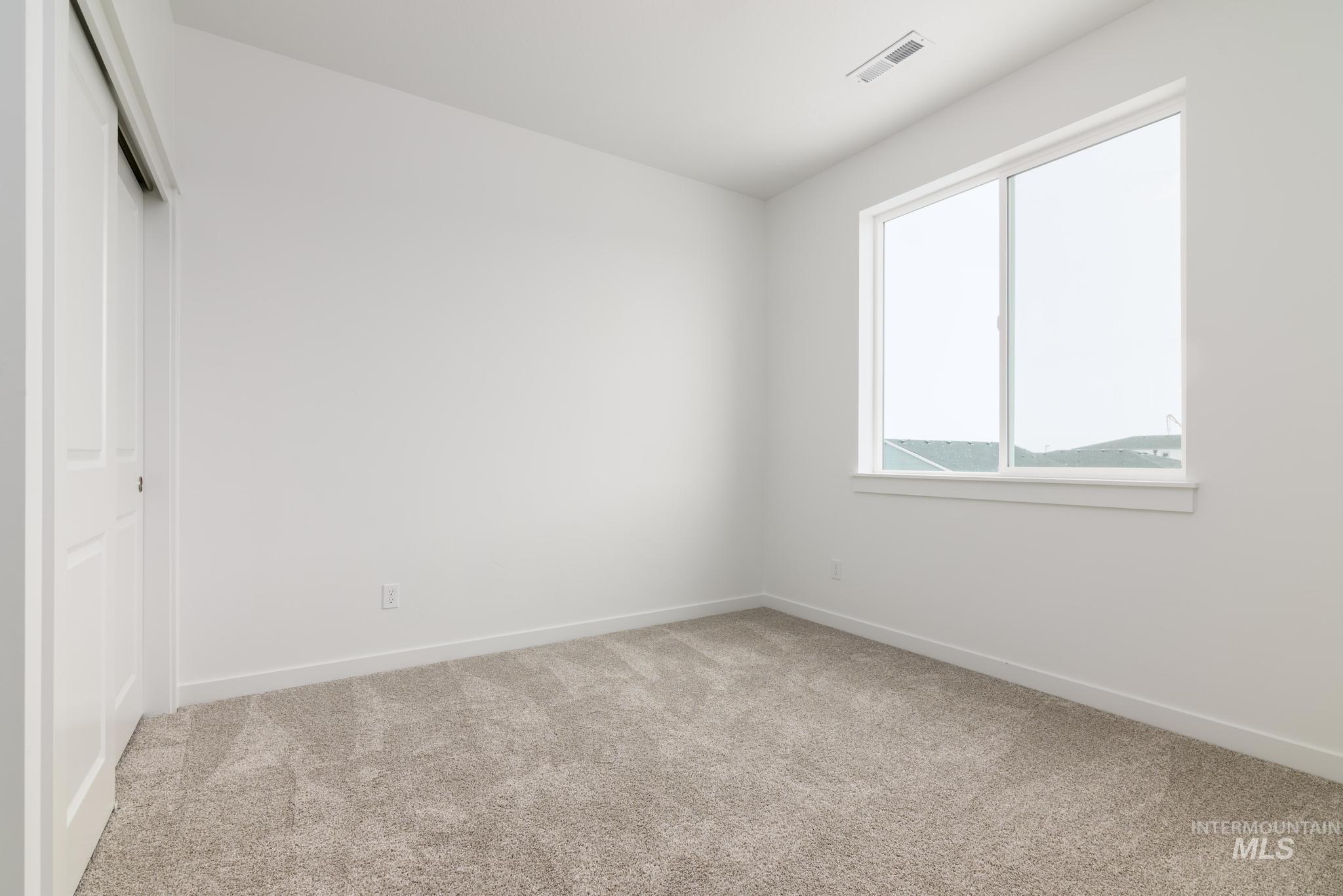 2114 W Gelding St. Property Photo 23