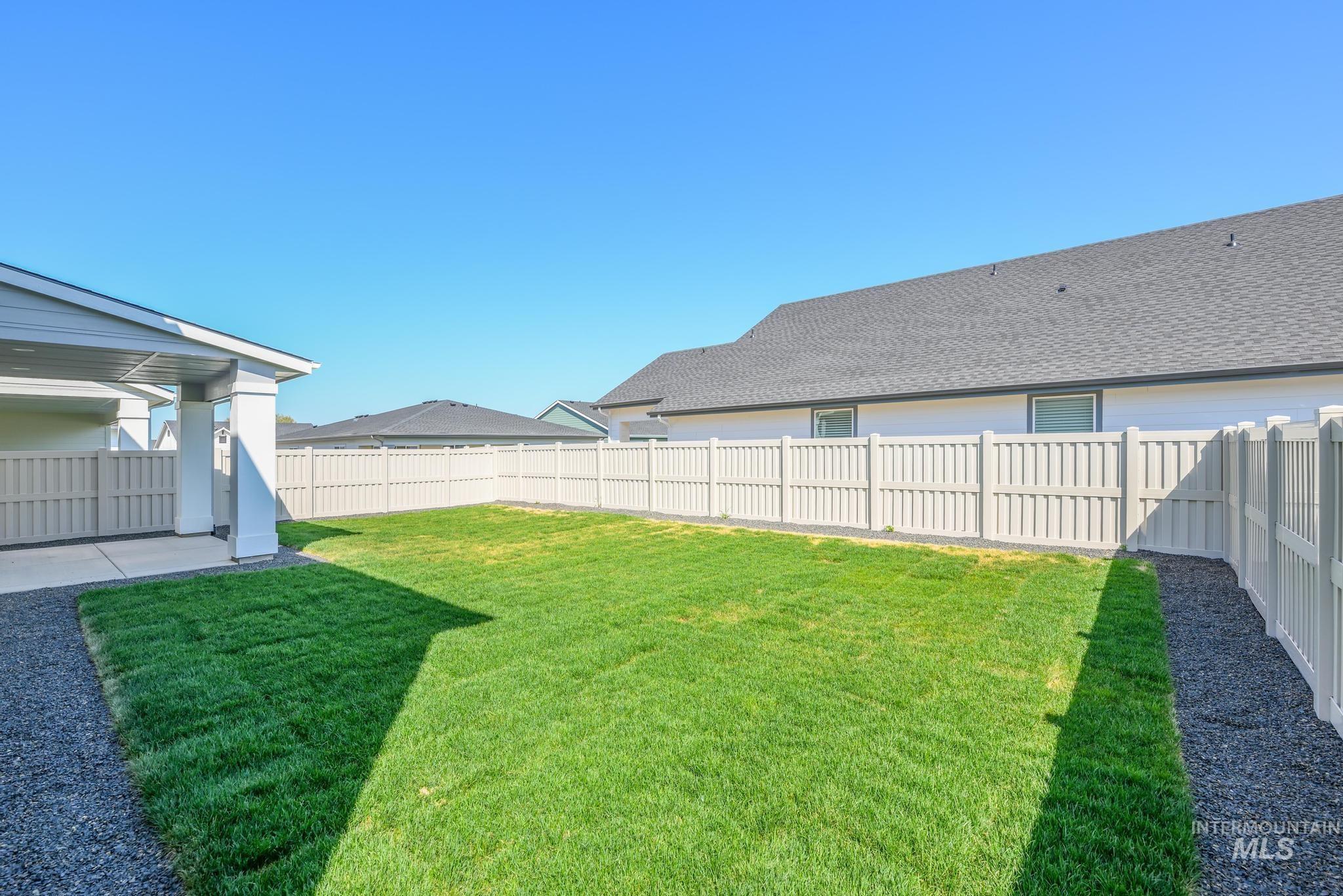 2114 W Gelding St. Property Photo 29