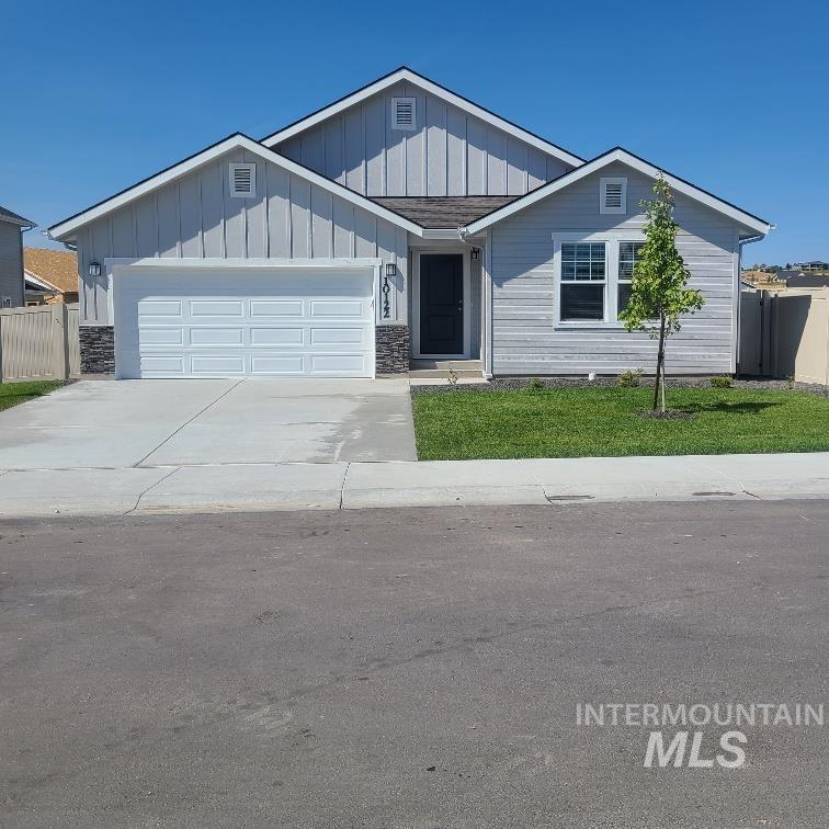 3042 N Cherry Grove Way Property Photo