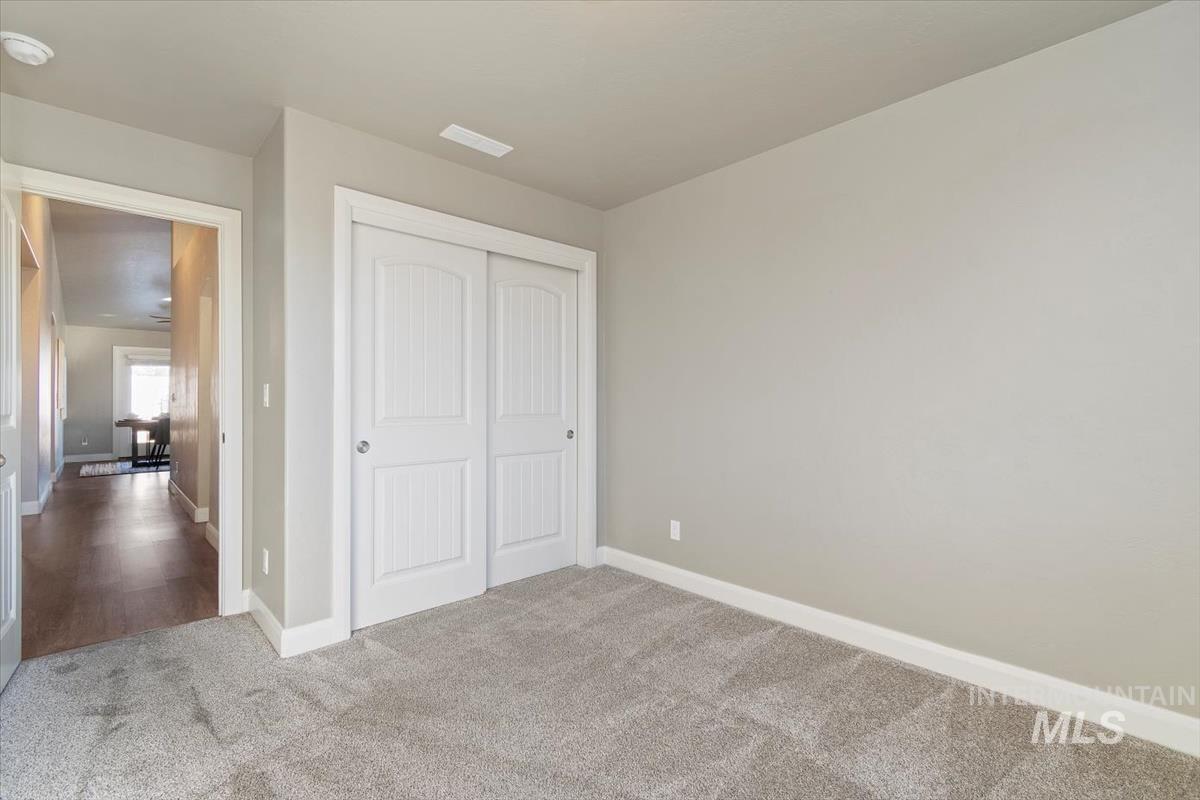 5584 W Los Flores St. Property Photo 33