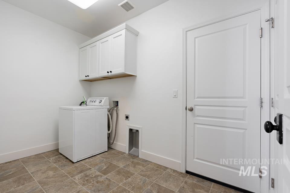 912 Donna Court Property Photo 20