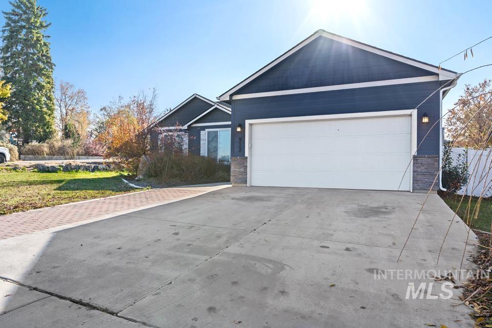 912 Donna Court Property Photo 26
