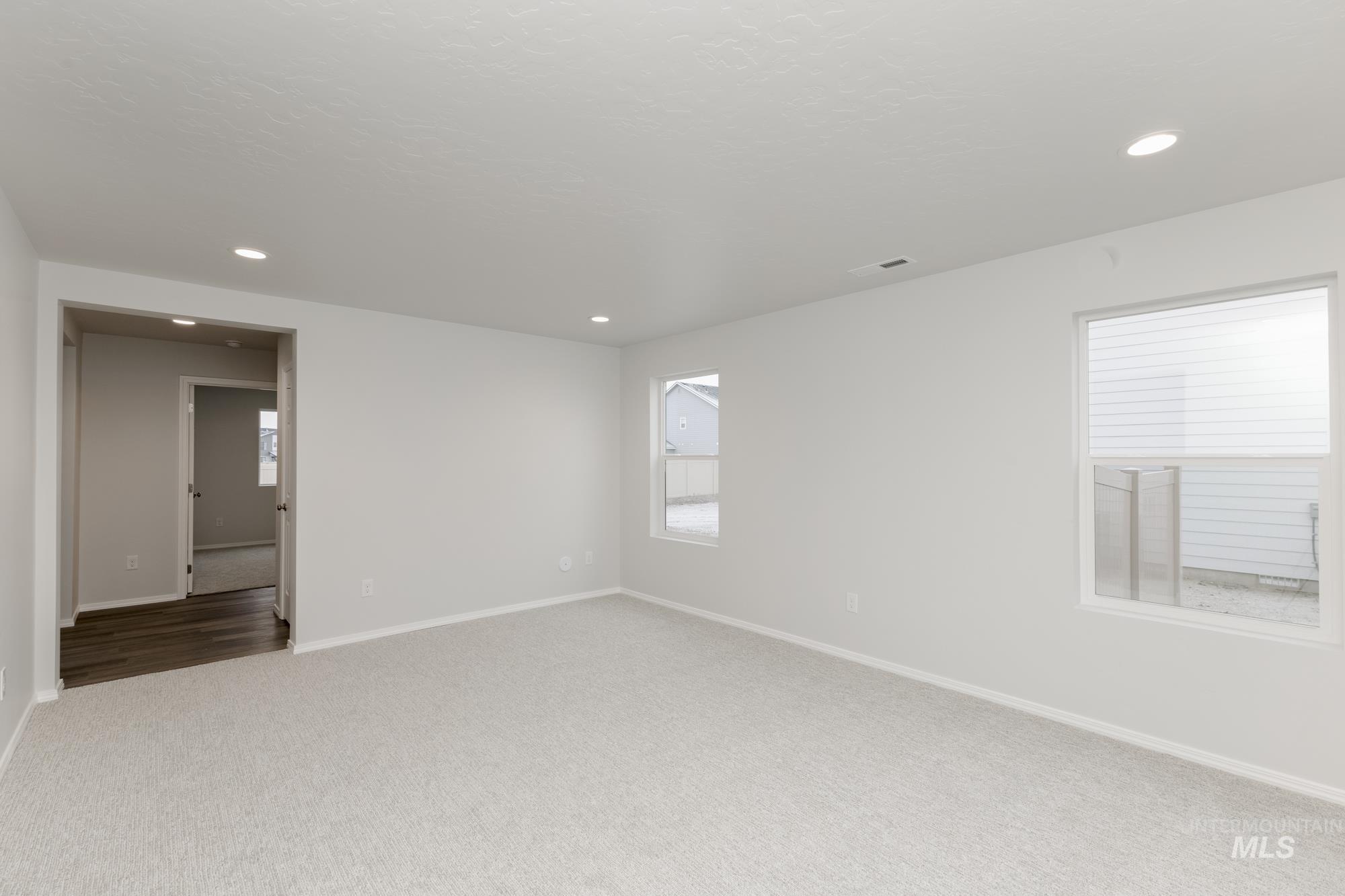 205 Golden Citrine Ave Property Photo 12