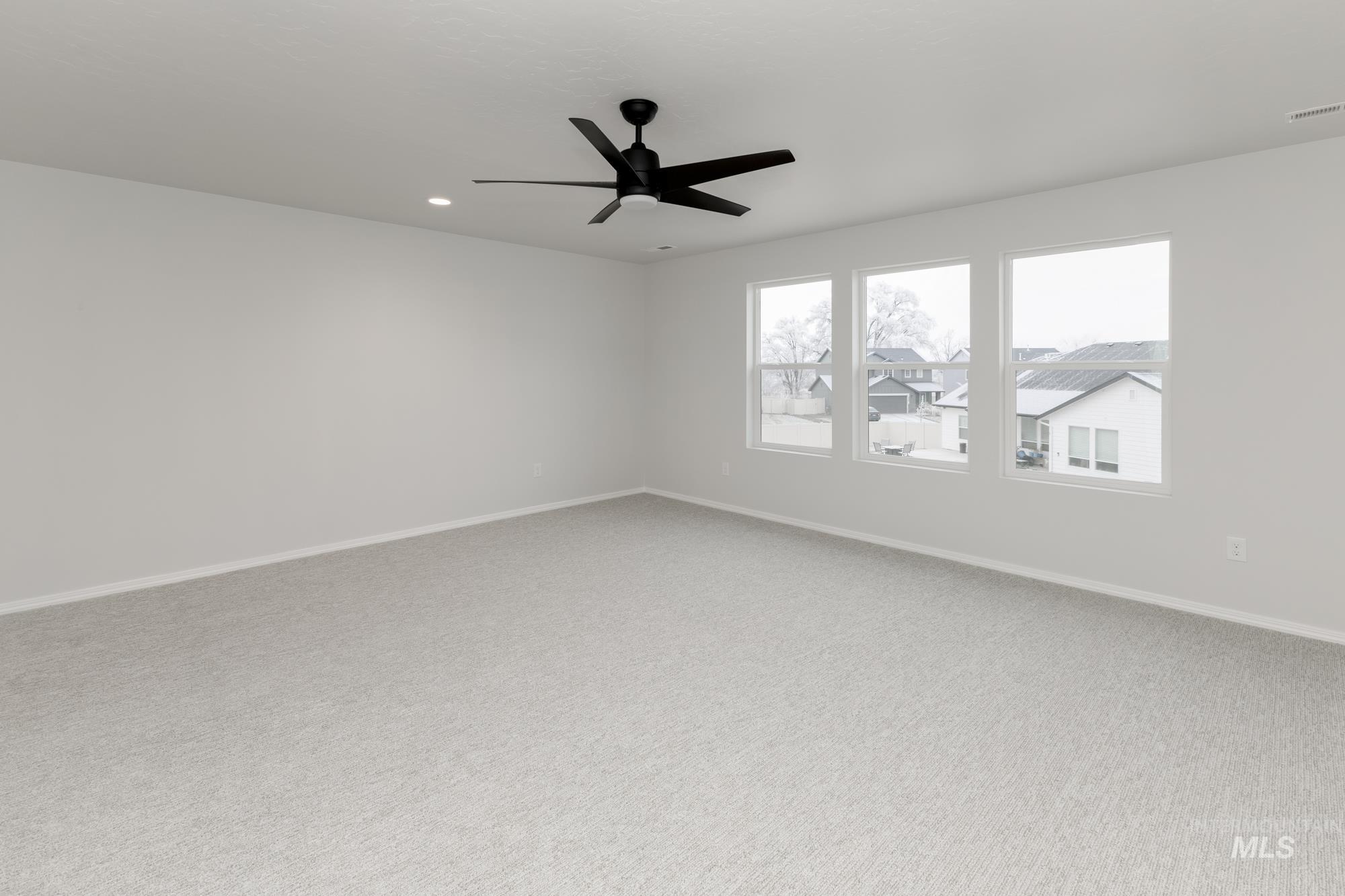 205 Golden Citrine Ave Property Photo 24