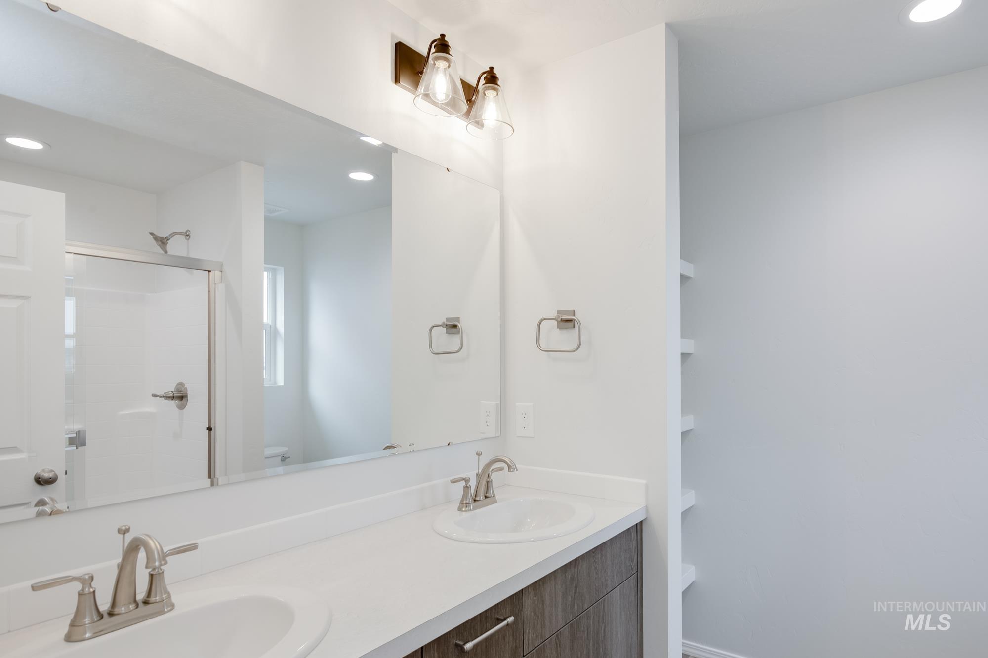 728 W Smoky Quartz St Property Photo 15