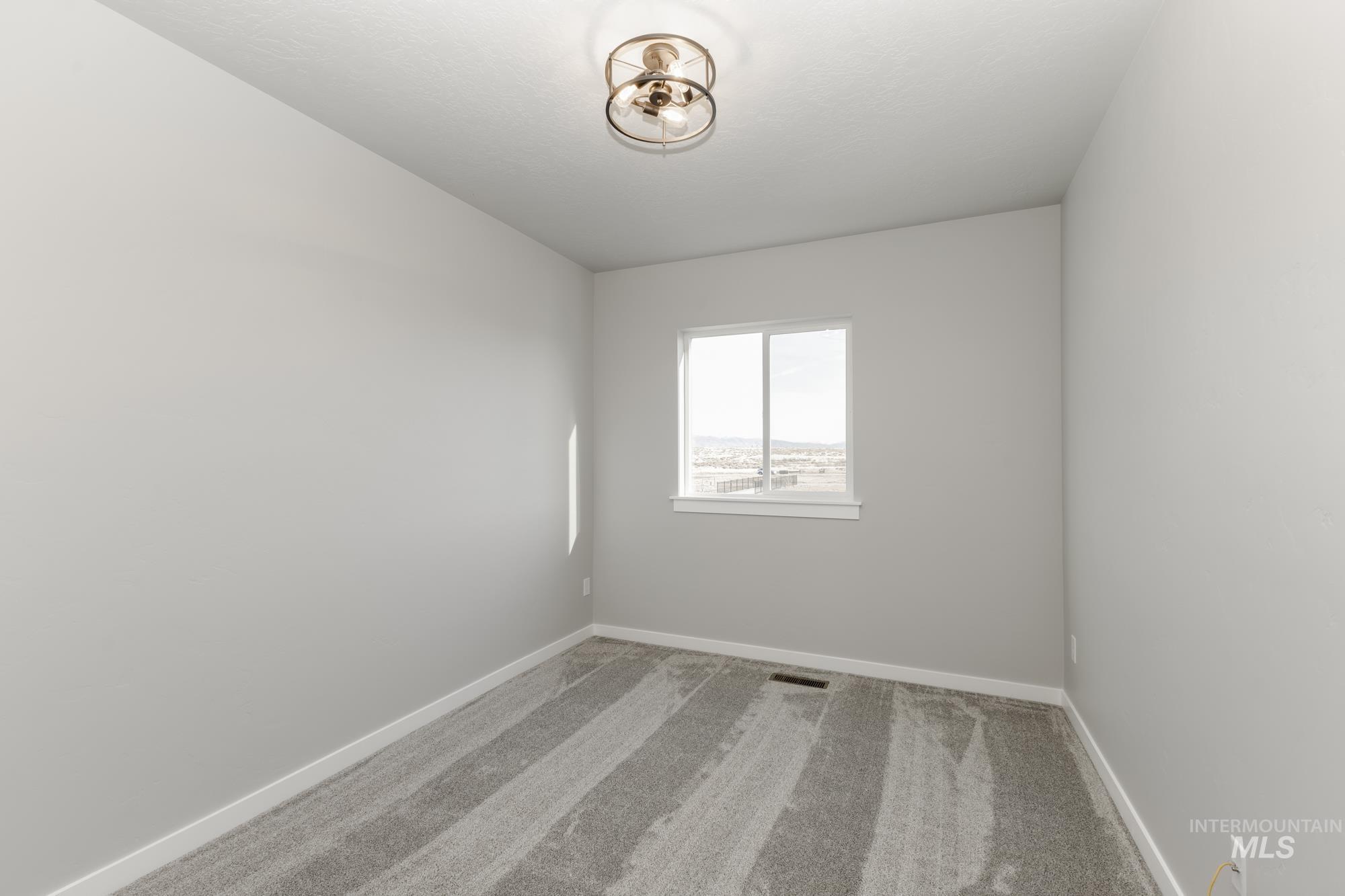 6958 S Cheyenne Ave Property Photo 11