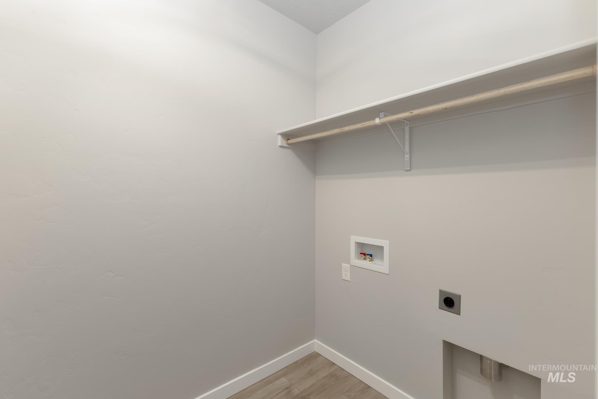 6958 S Cheyenne Ave Property Photo 12