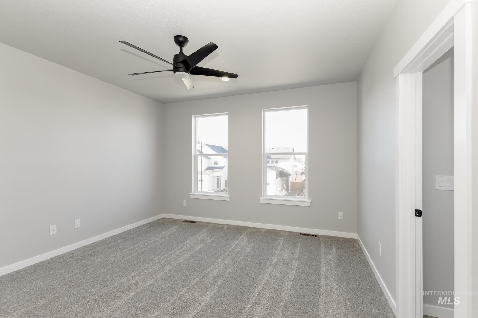 6958 S Cheyenne Ave Property Photo 14