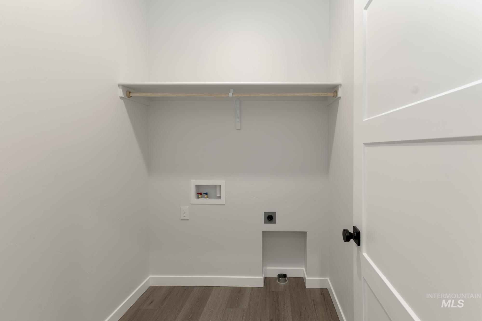 6962 S Cheyenne Ave Property Photo 11