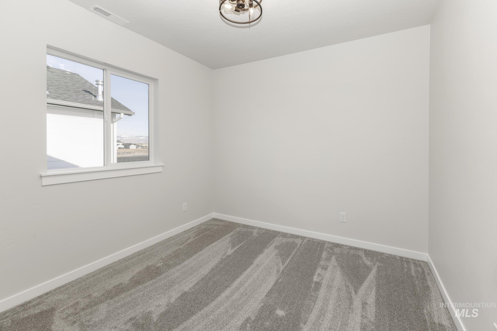 6962 S Cheyenne Ave Property Photo 12