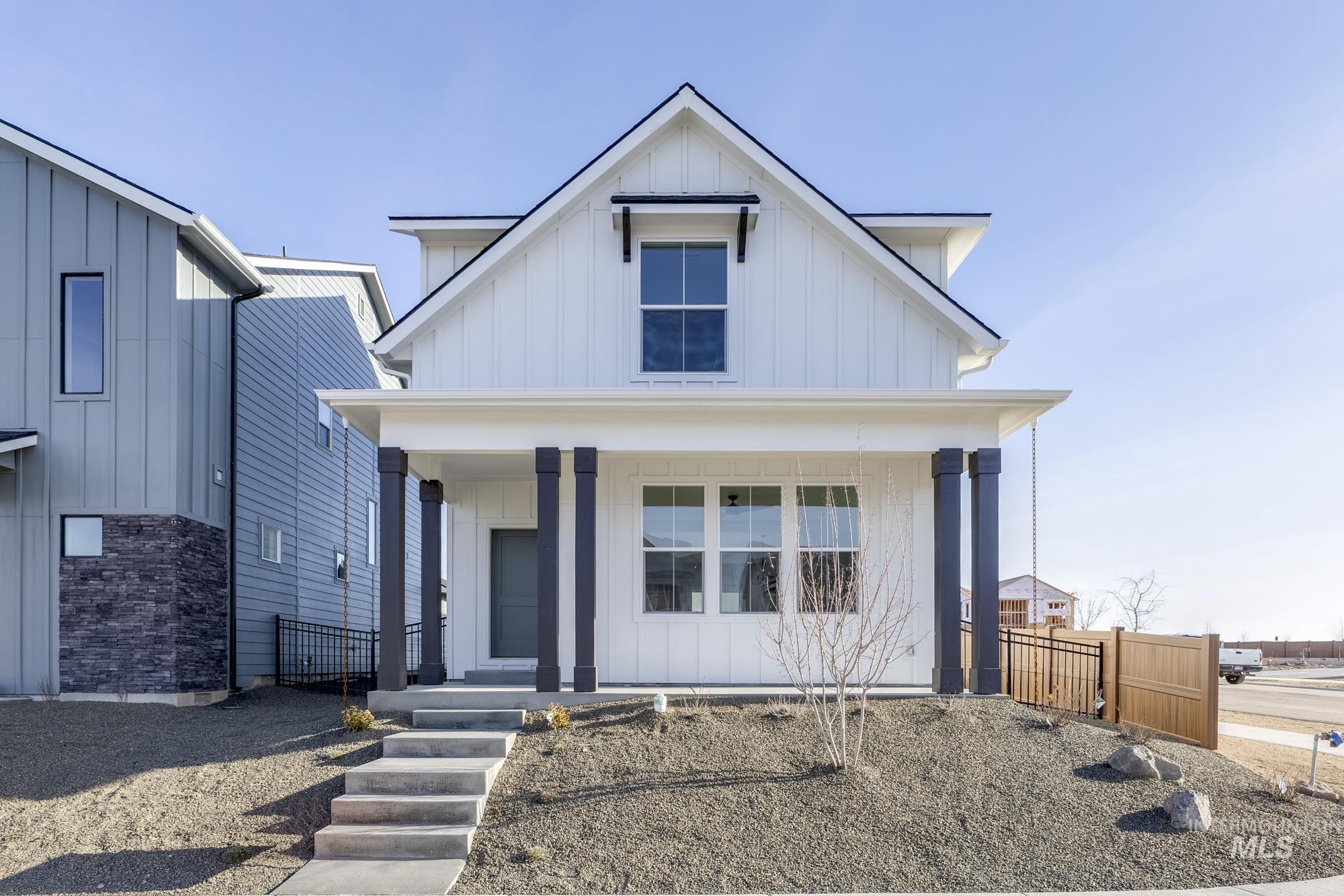 6966 S Cheyenne Ave Property Photo 1