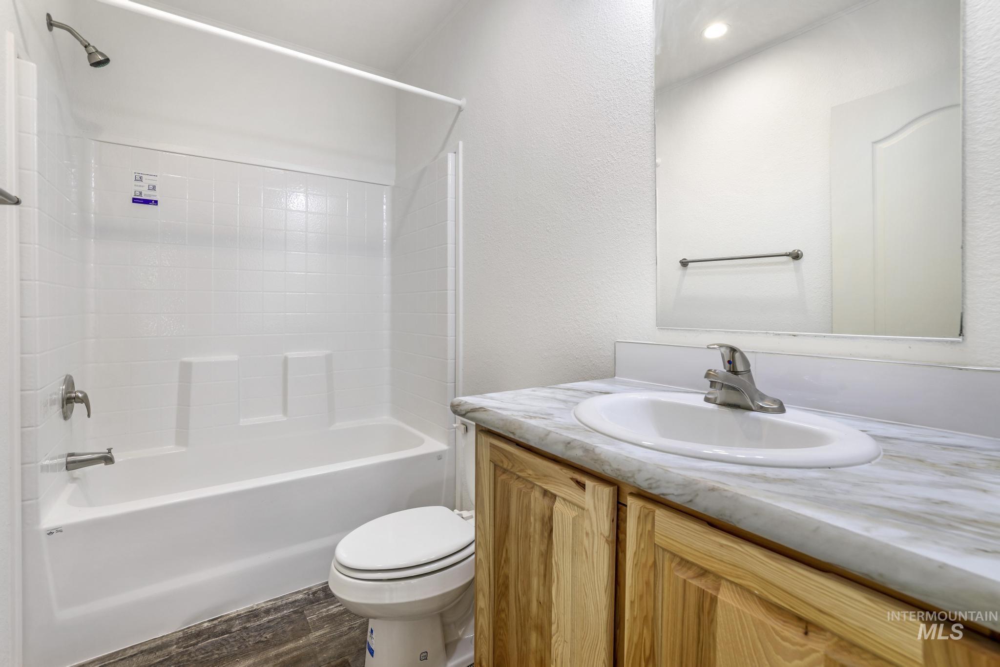 151 Sunset Dr N Property Photo 27
