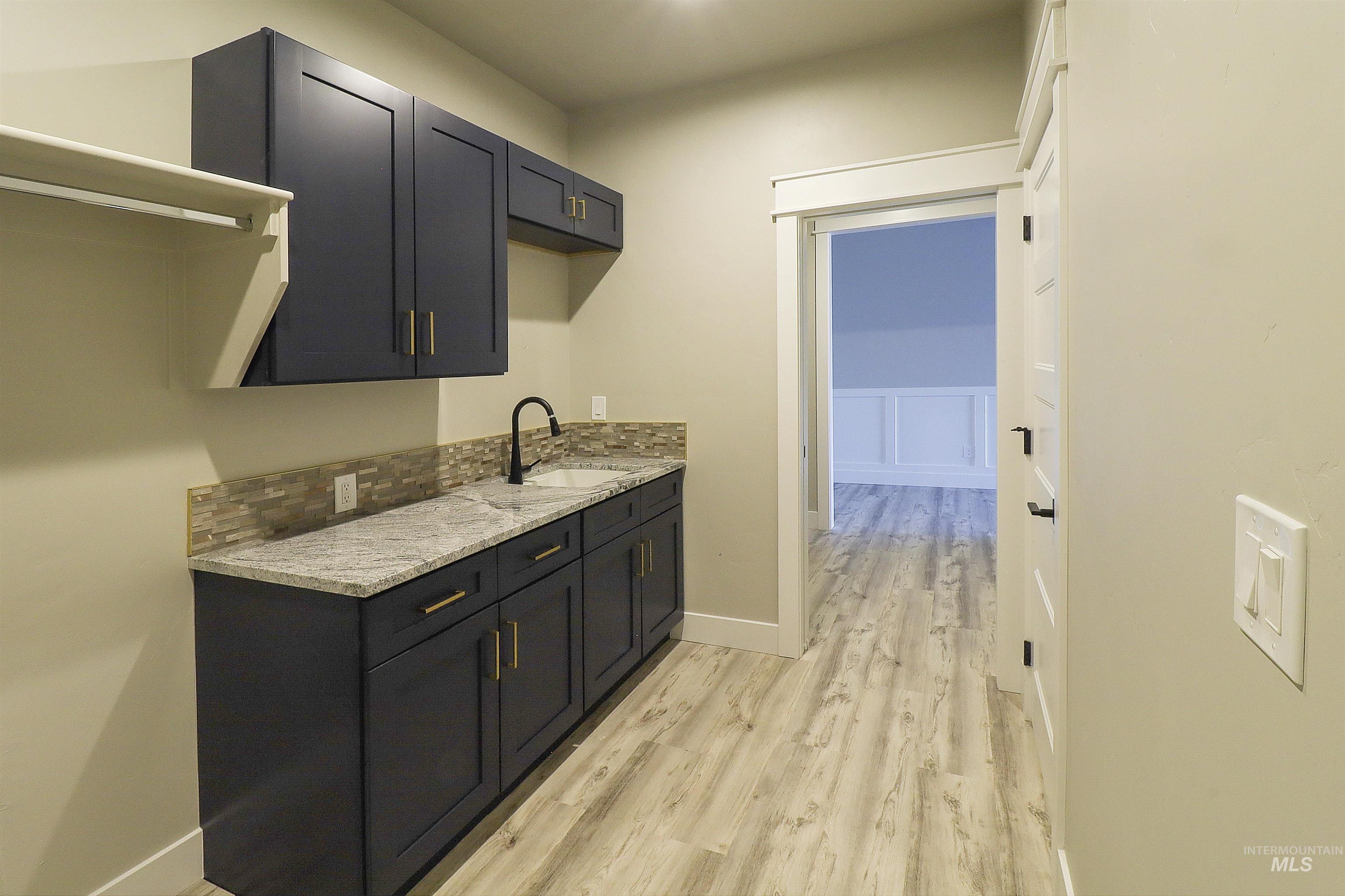 734 W Contender Property Photo 16