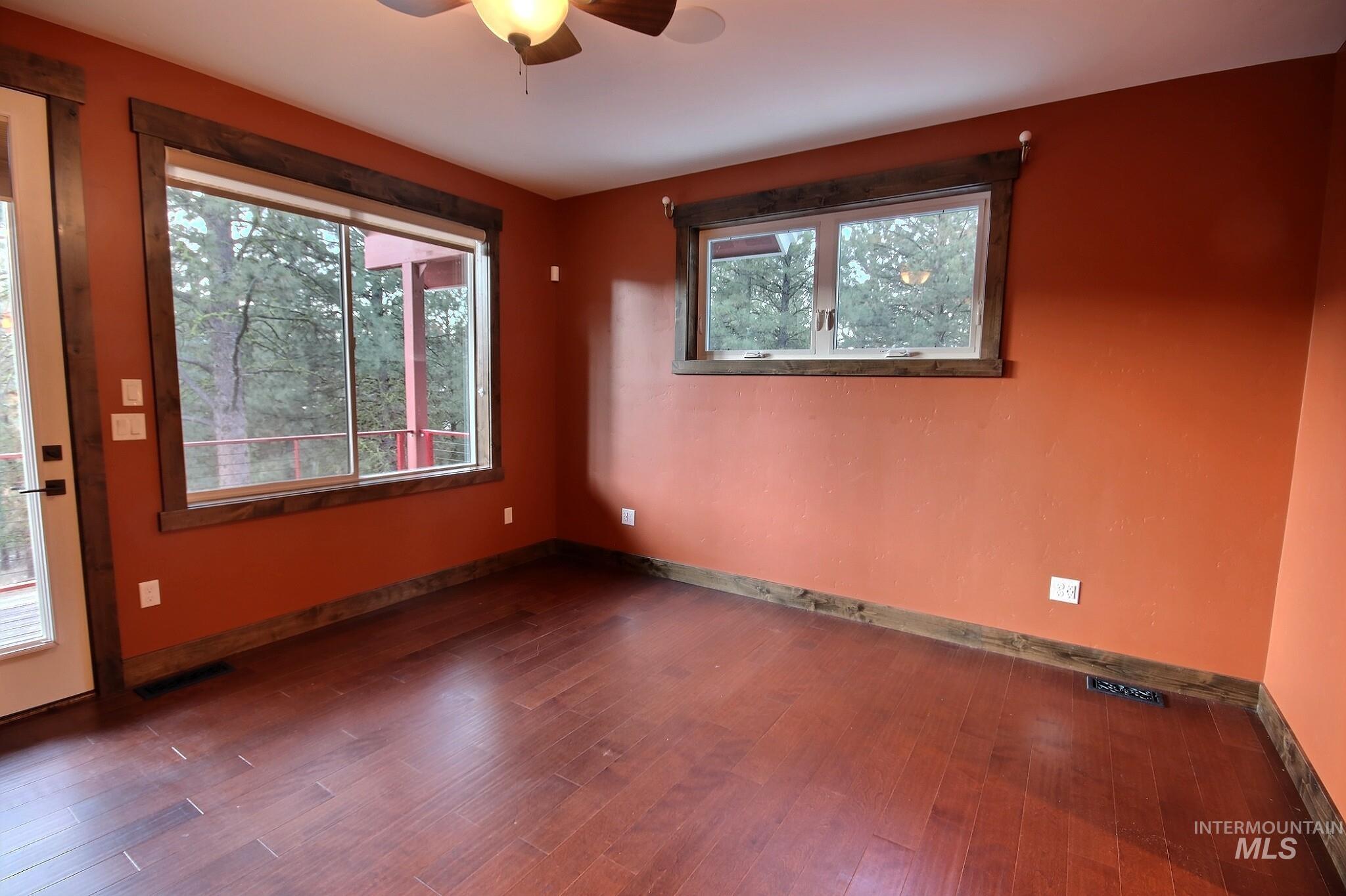 1286 Shore Drive Property Photo 11