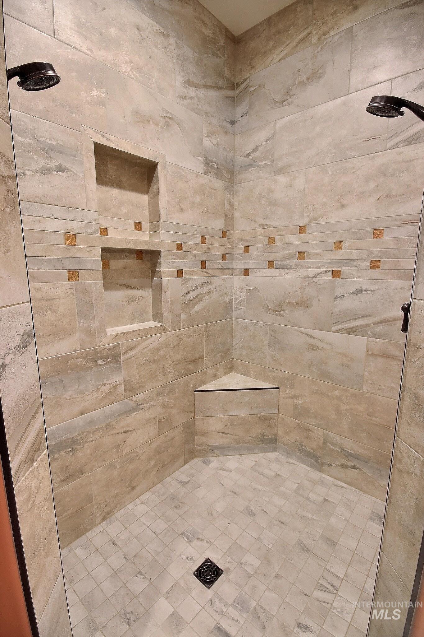 1286 Shore Drive Property Photo 14