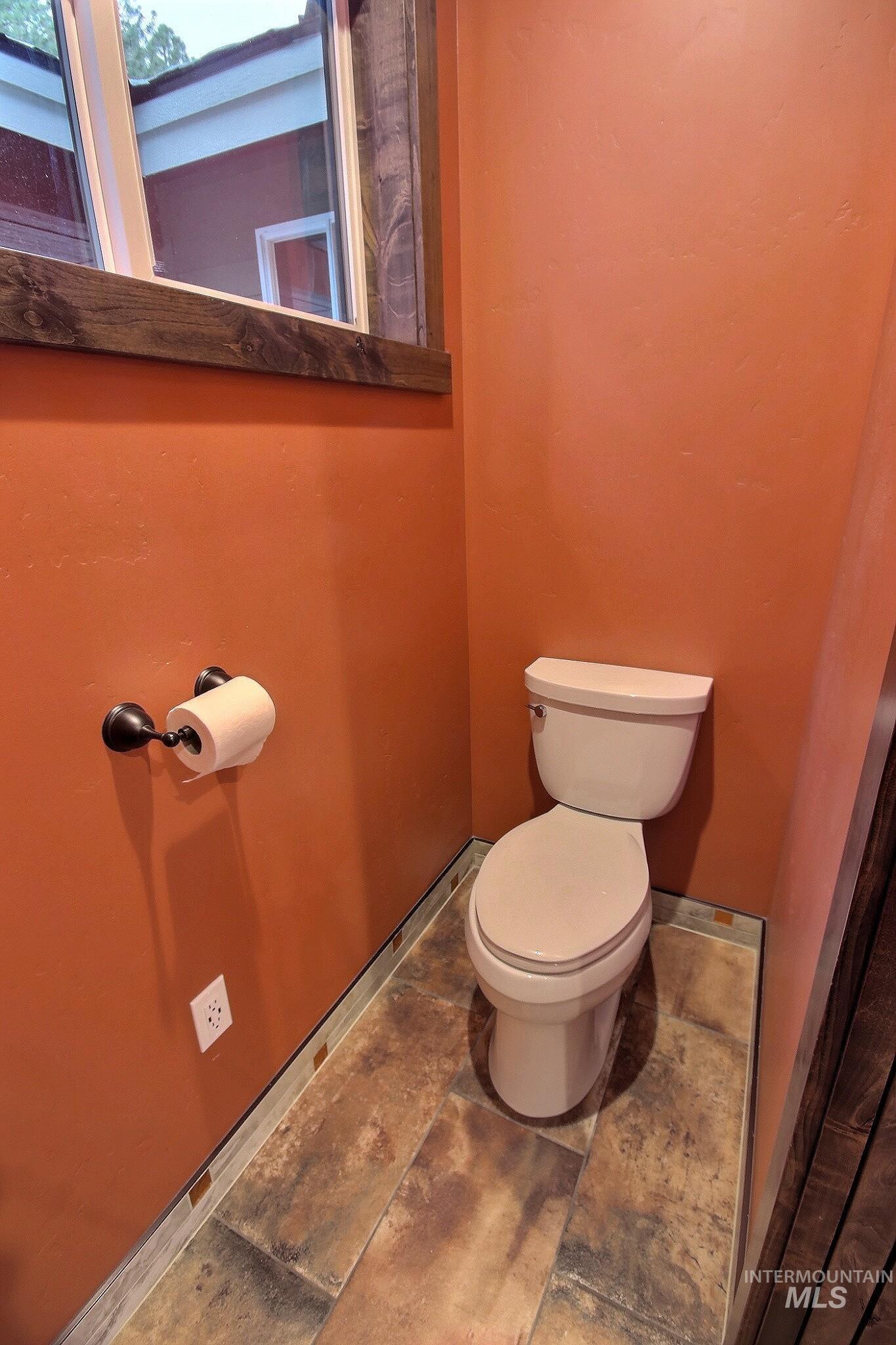 1286 Shore Drive Property Photo 16