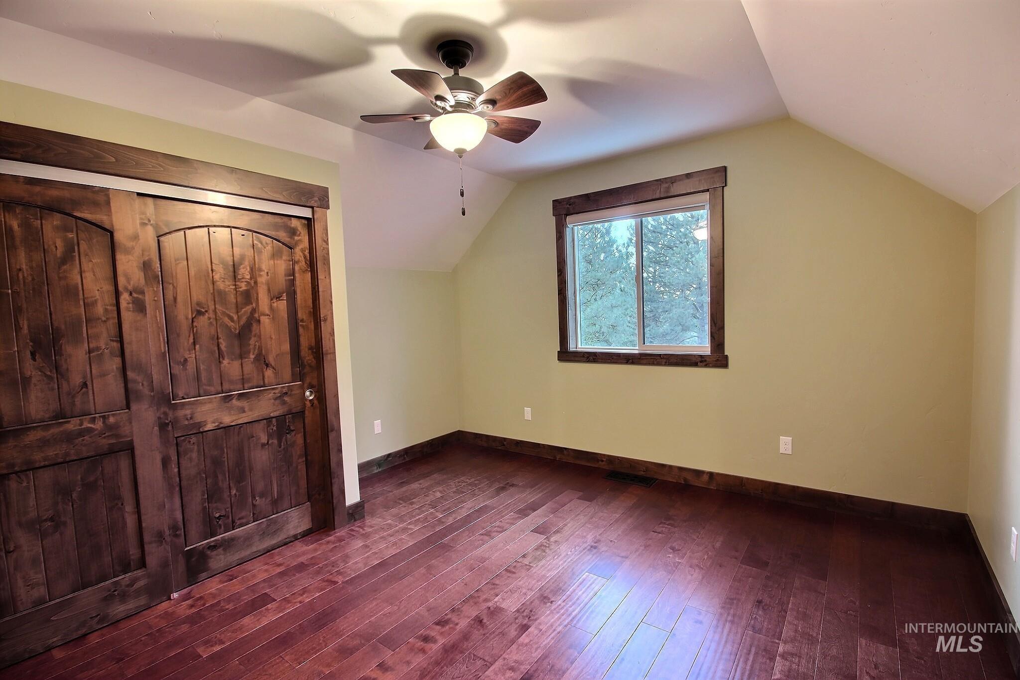 1286 Shore Drive Property Photo 20
