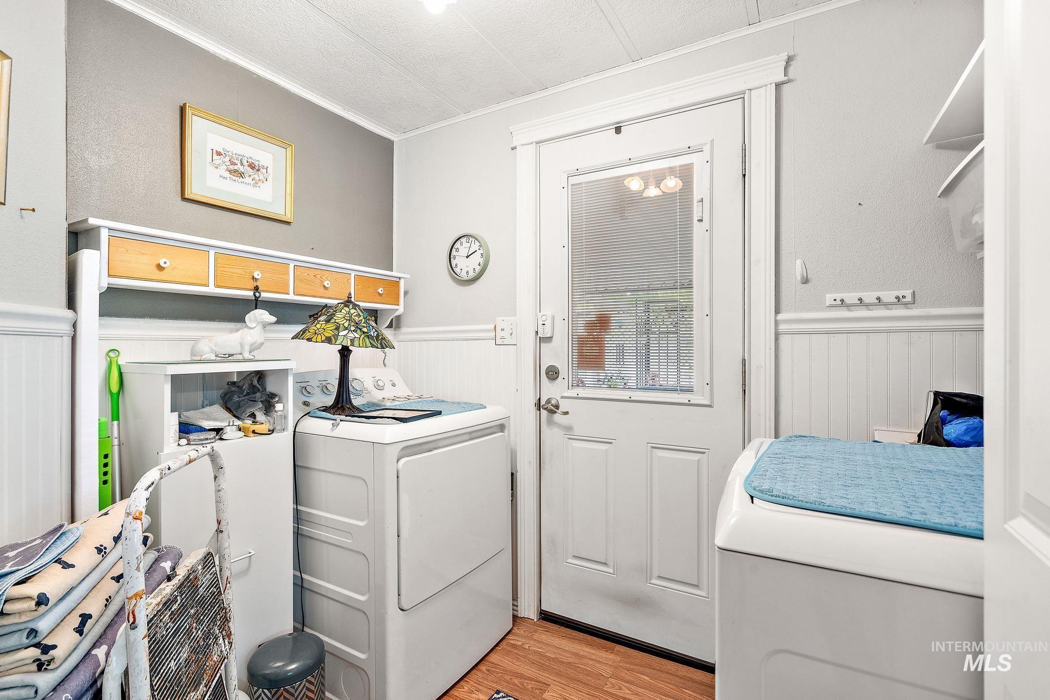 7098 Royal Glen Property Photo 11