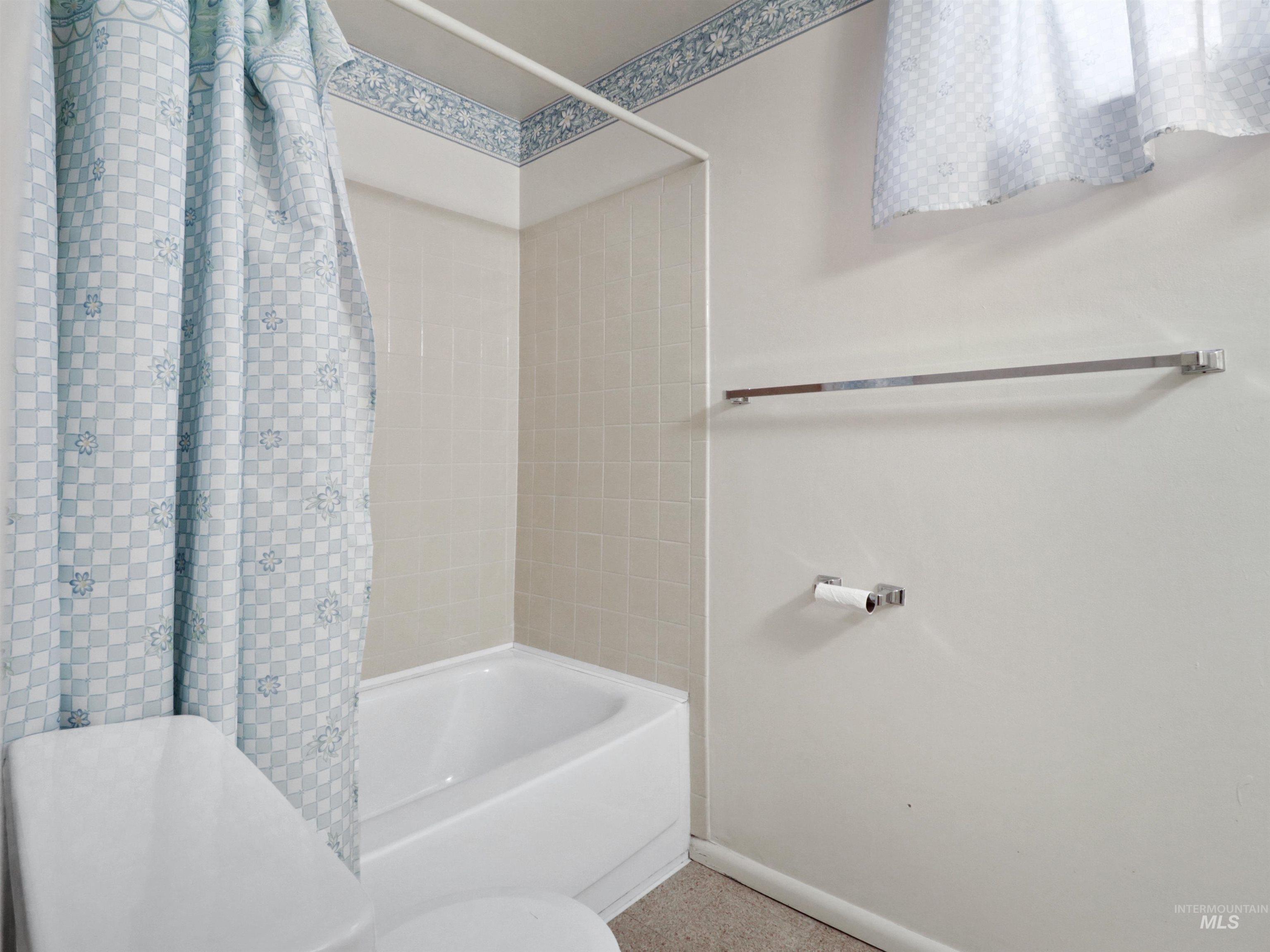 5100 W Bel Air St Property Photo 33