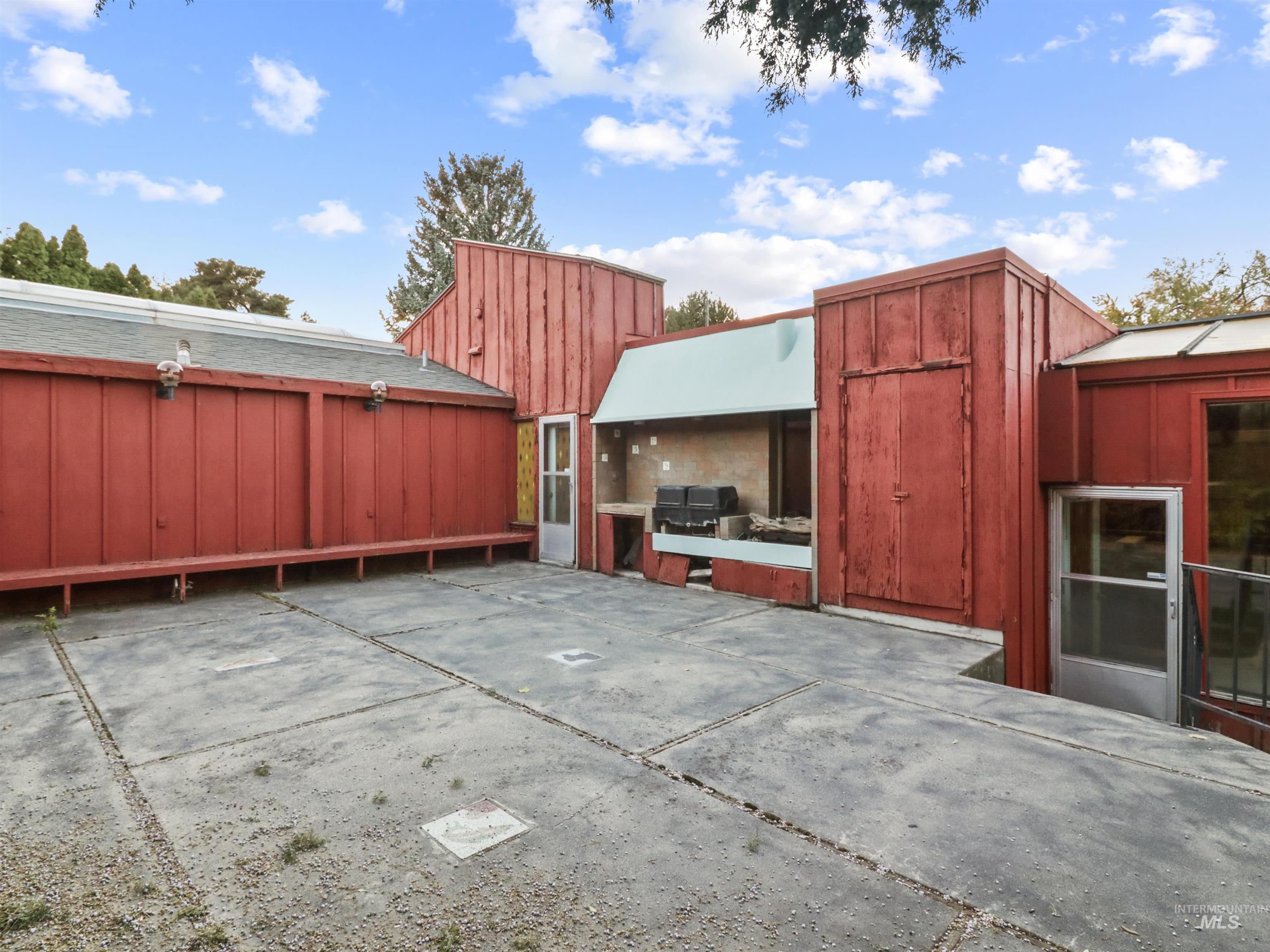 5100 W Bel Air St Property Photo 47