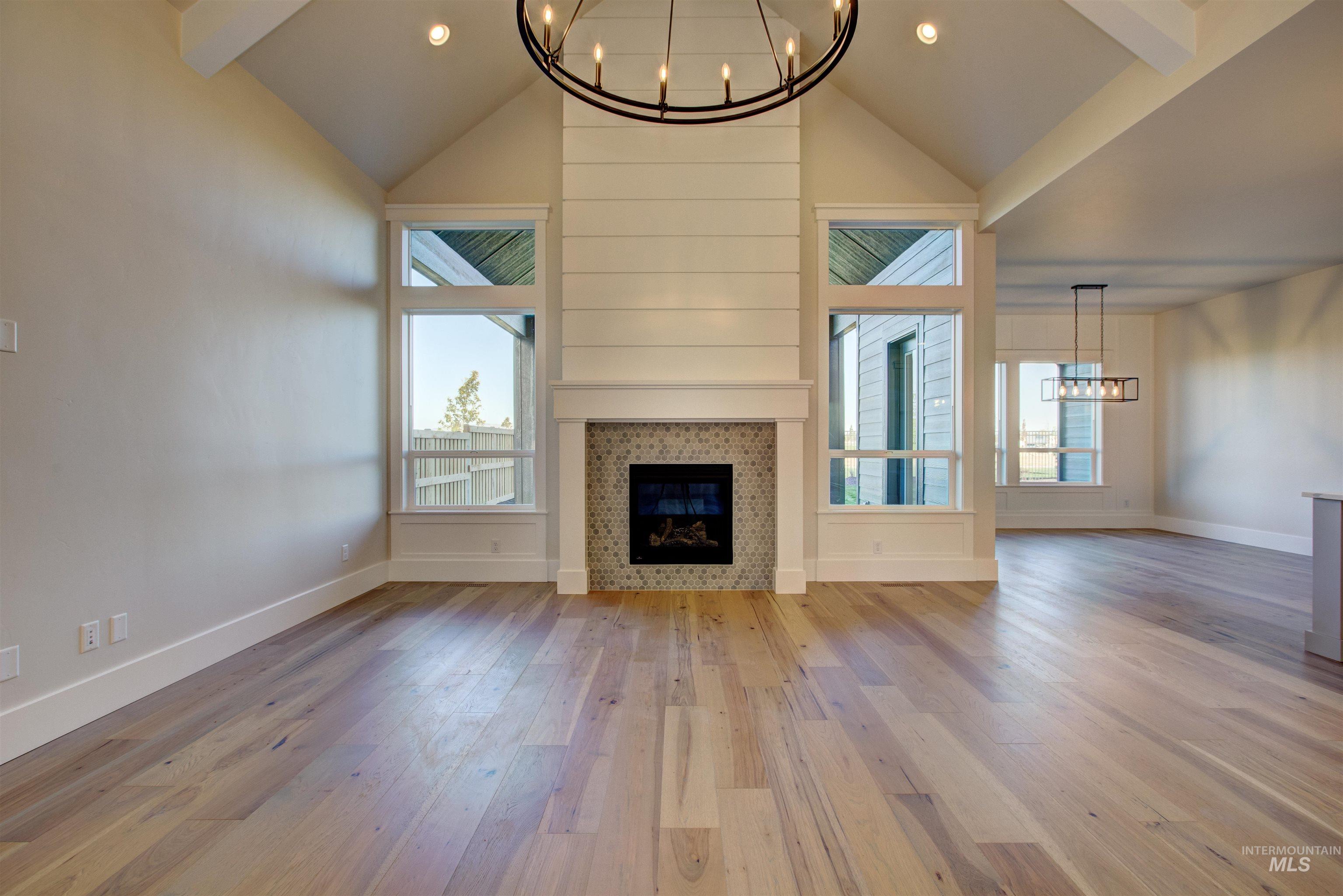 6620 S Mountaintop Way Property Photo 10