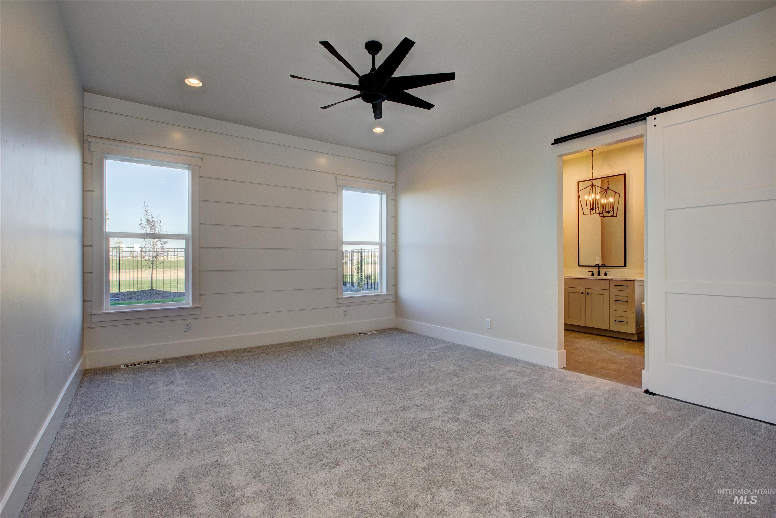 6620 S Mountaintop Way Property Photo 21