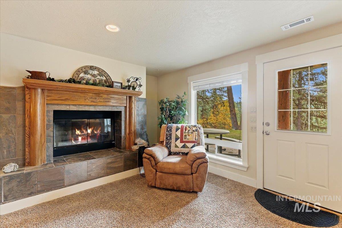 14 White Mesa Property Photo 9
