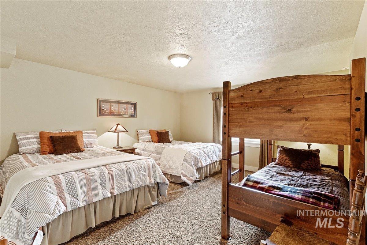 14 White Mesa Property Photo 22