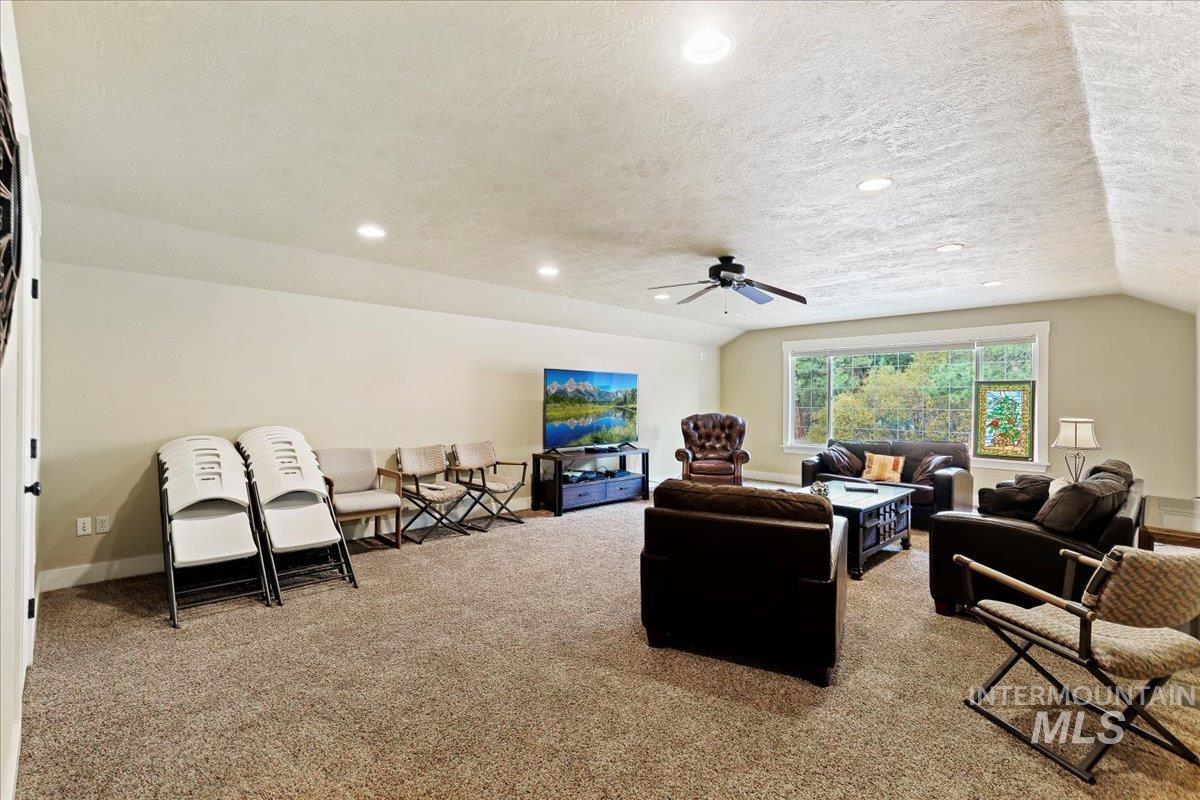 14 White Mesa Property Photo 26