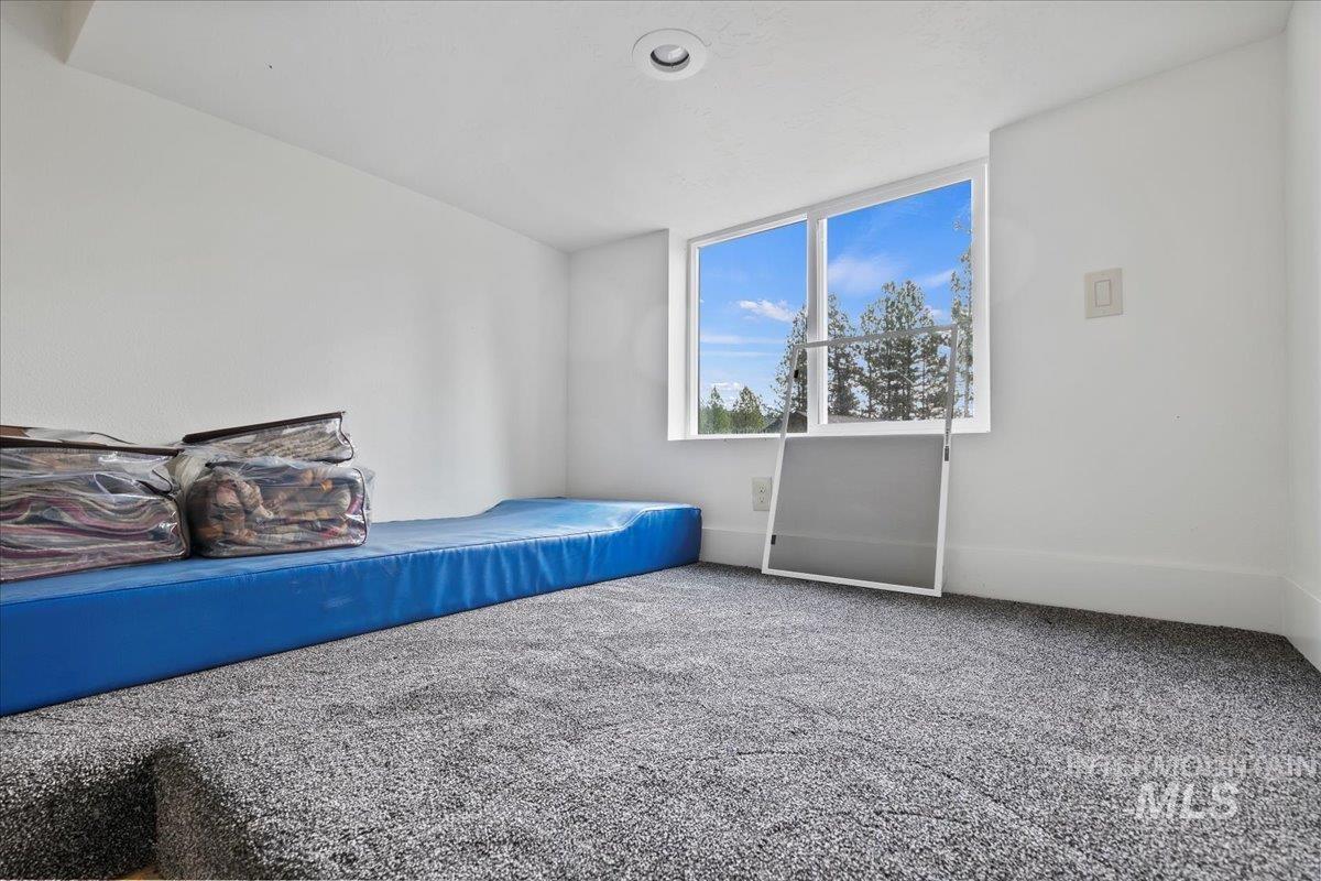 14 White Mesa Property Photo 33