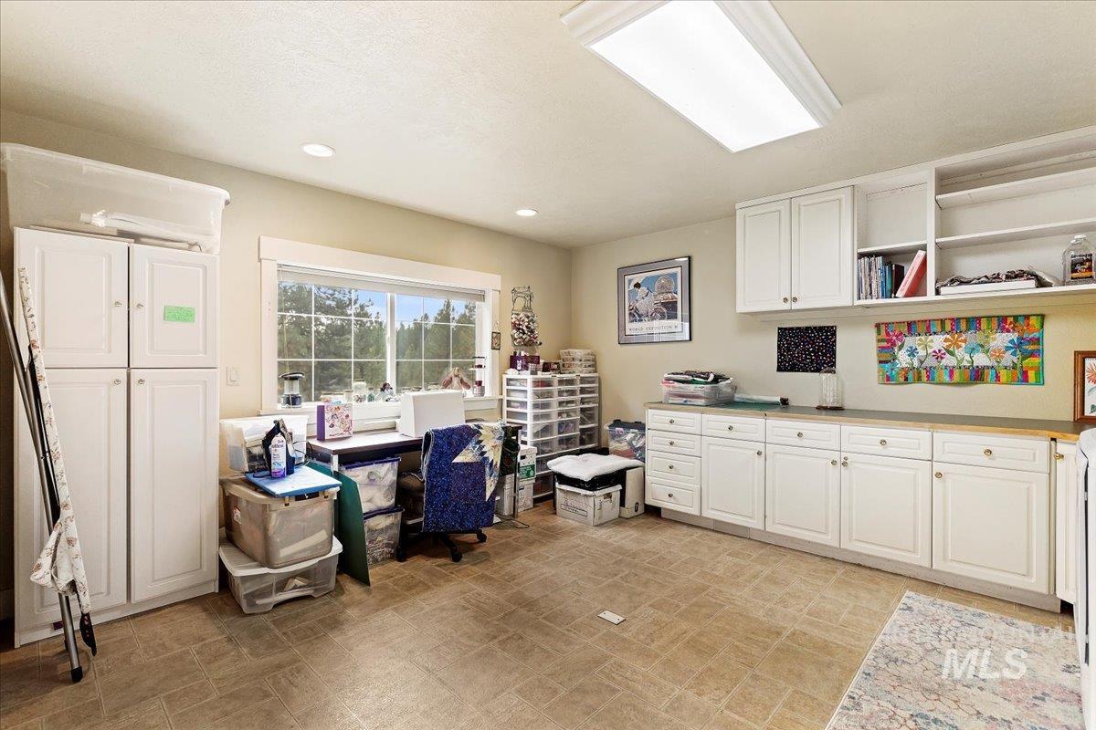 14 White Mesa Property Photo 36