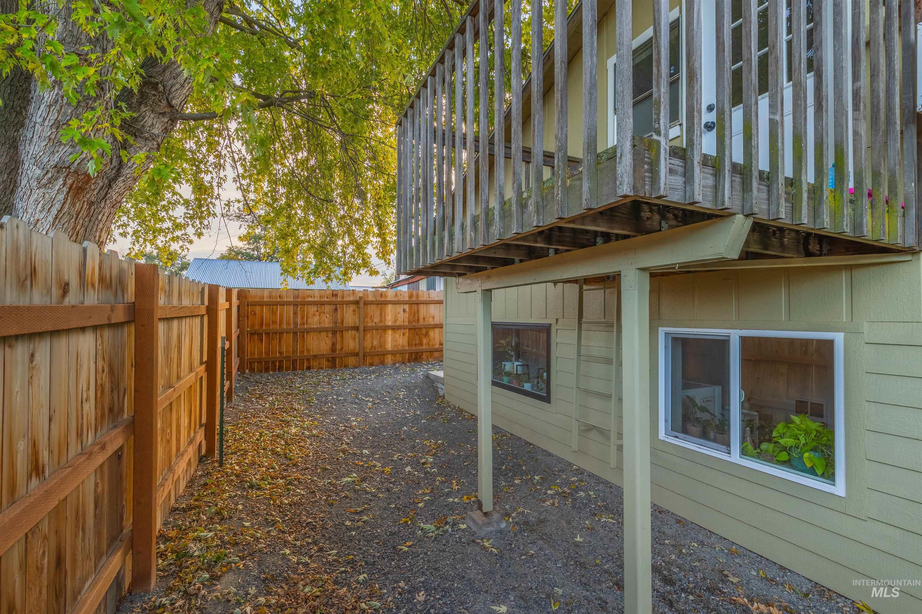 1380 Elm Street Property Photo 16