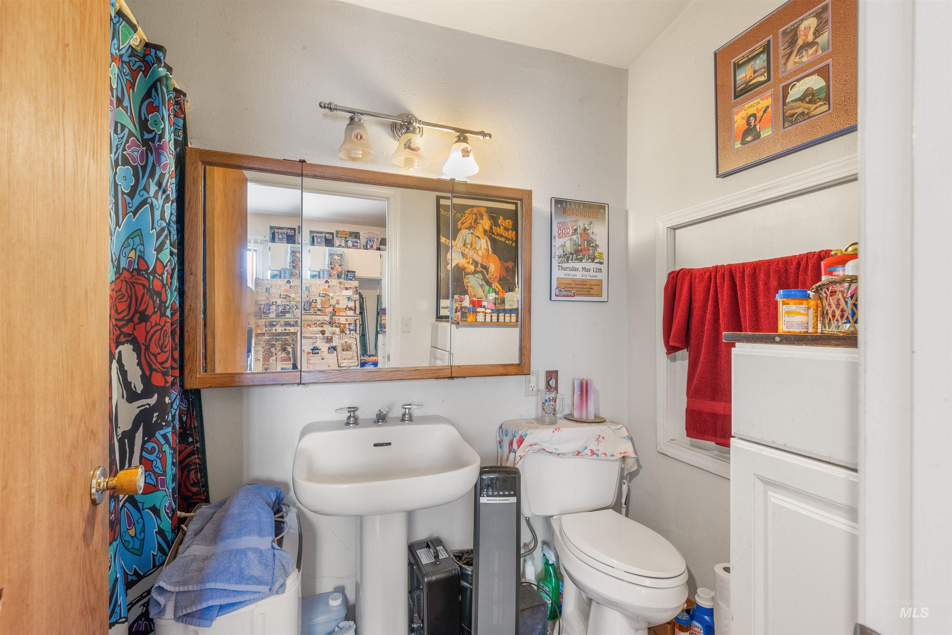 1380 Elm Street Property Photo 30