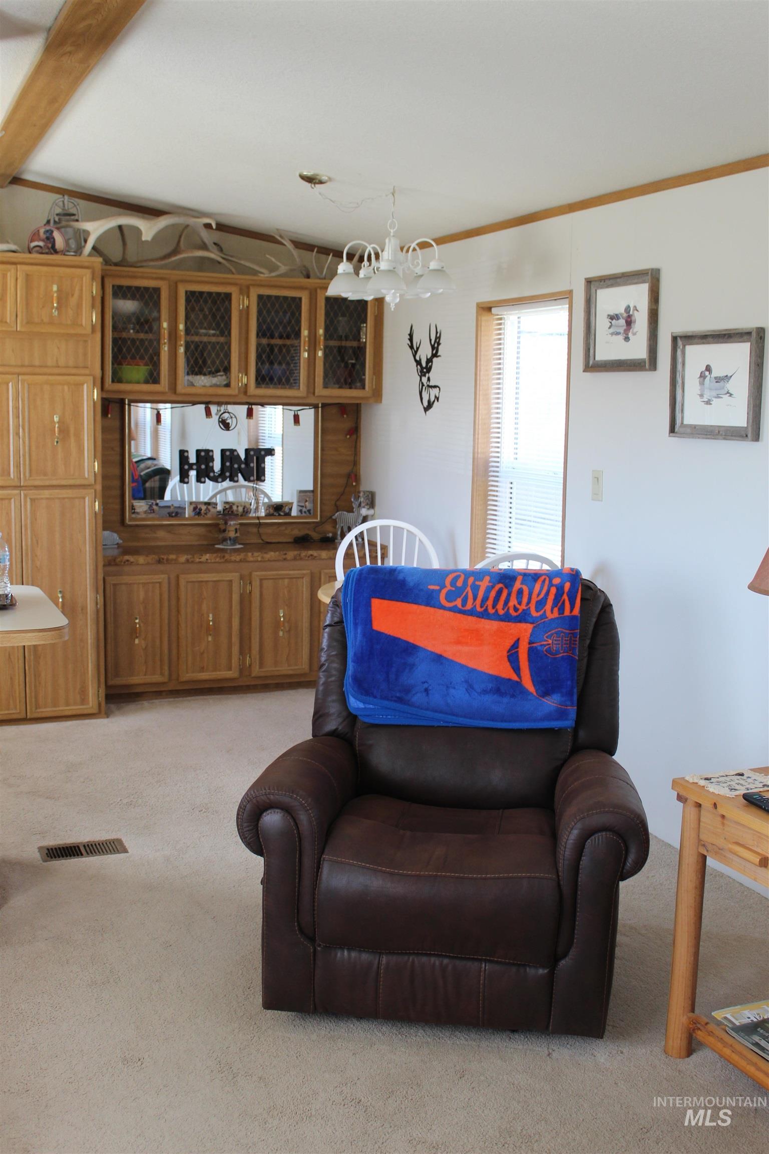 1303 Florence Dr Property Photo 4