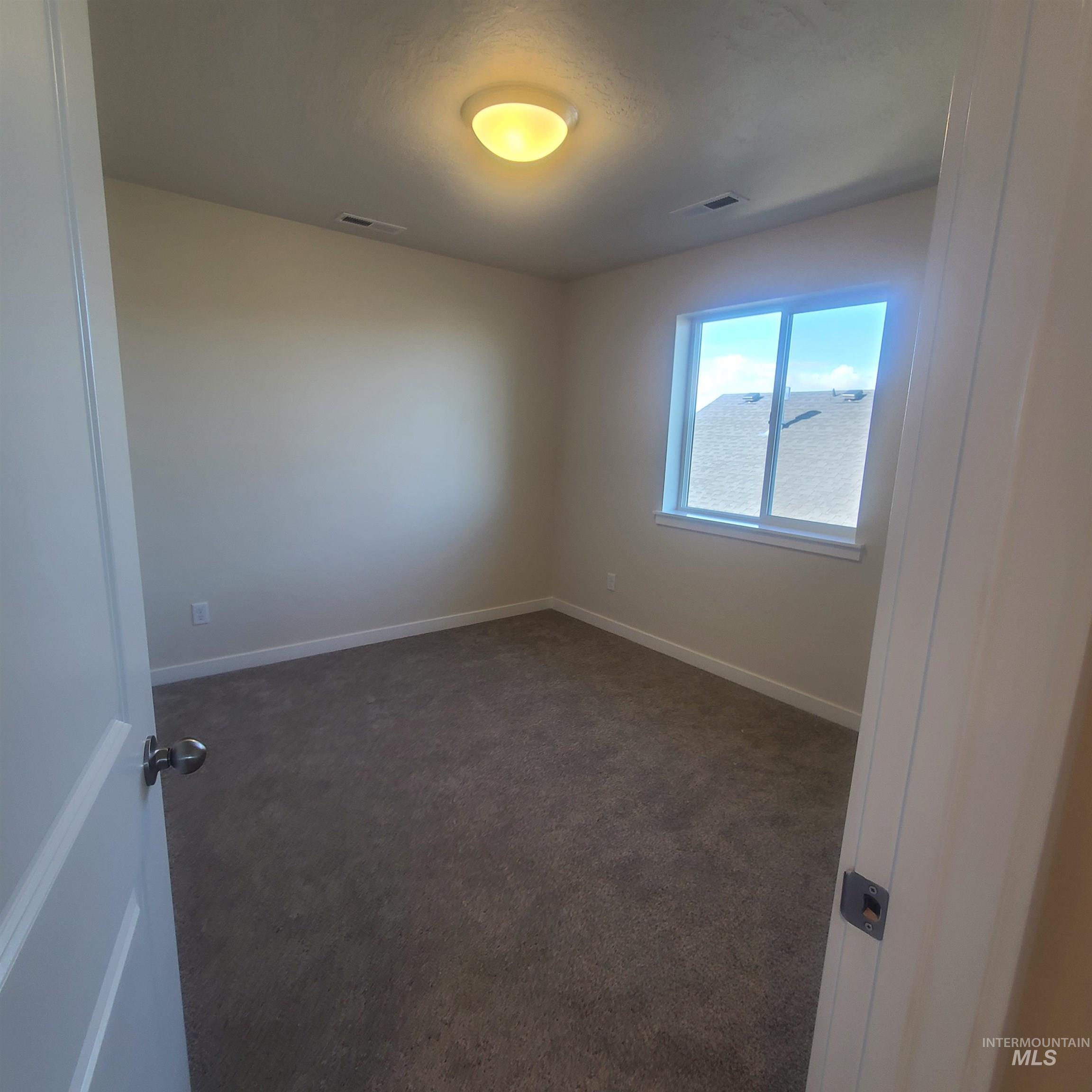 219 W Willow Dale Dr. Property Photo 19
