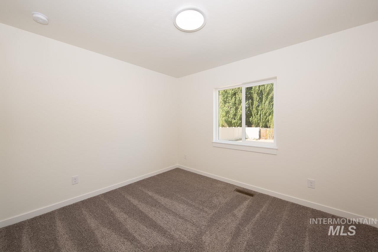 1641 Regency Way Property Photo 10