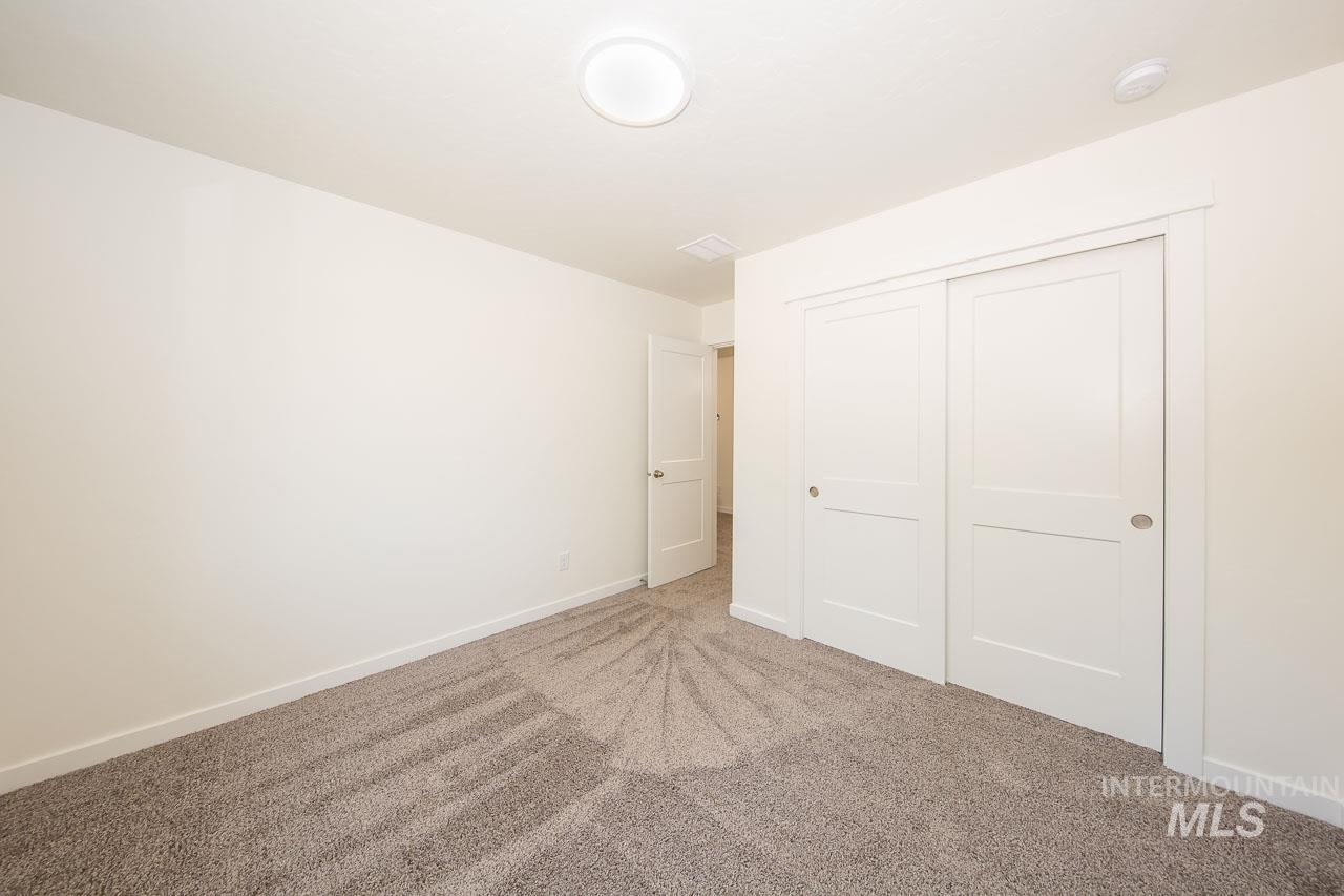 1641 Regency Way Property Photo 11